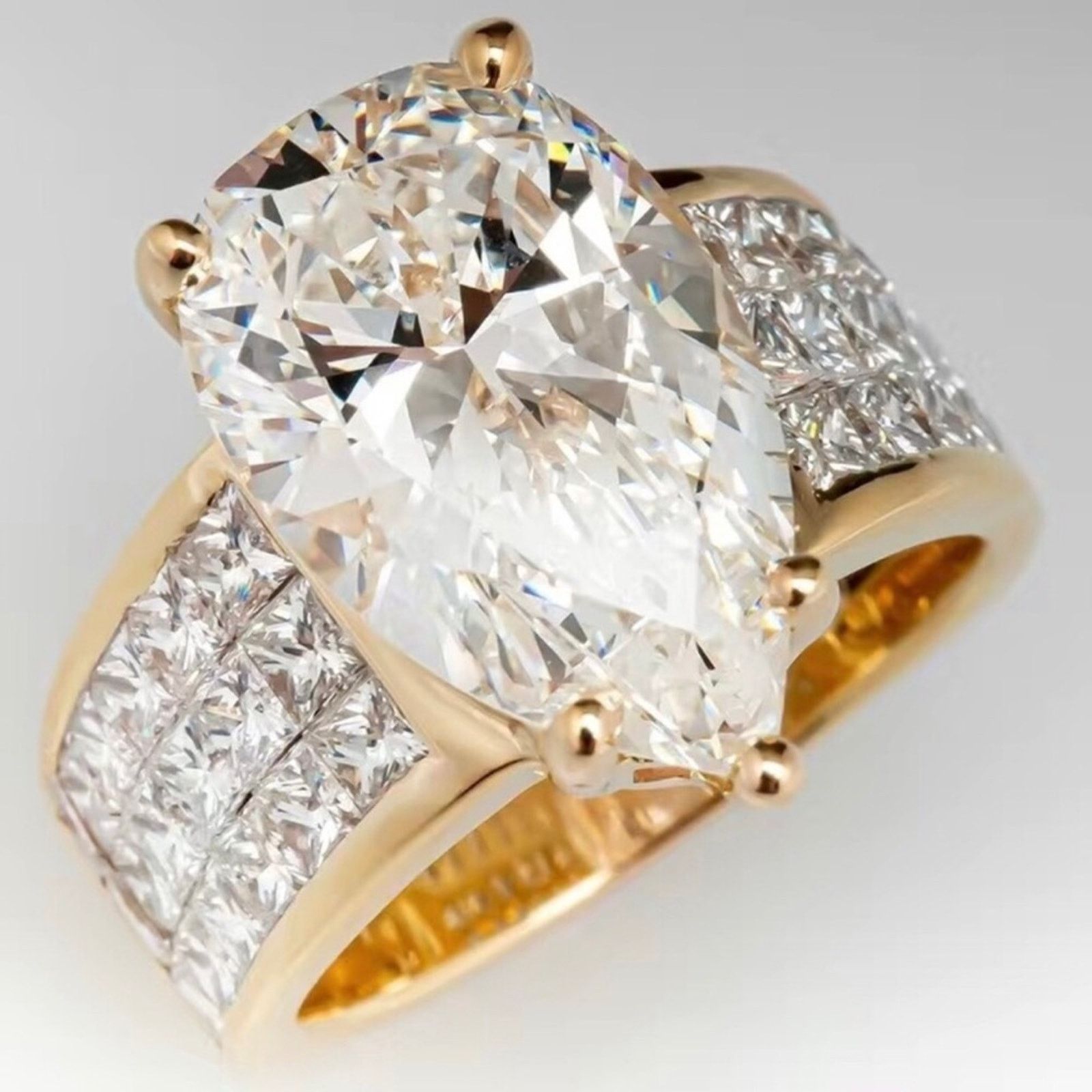 Jewelry Women’s teardrop cubic zirconia 18kt gold ring 7 NIB Size ONE SIZE - 1 Thumbnail