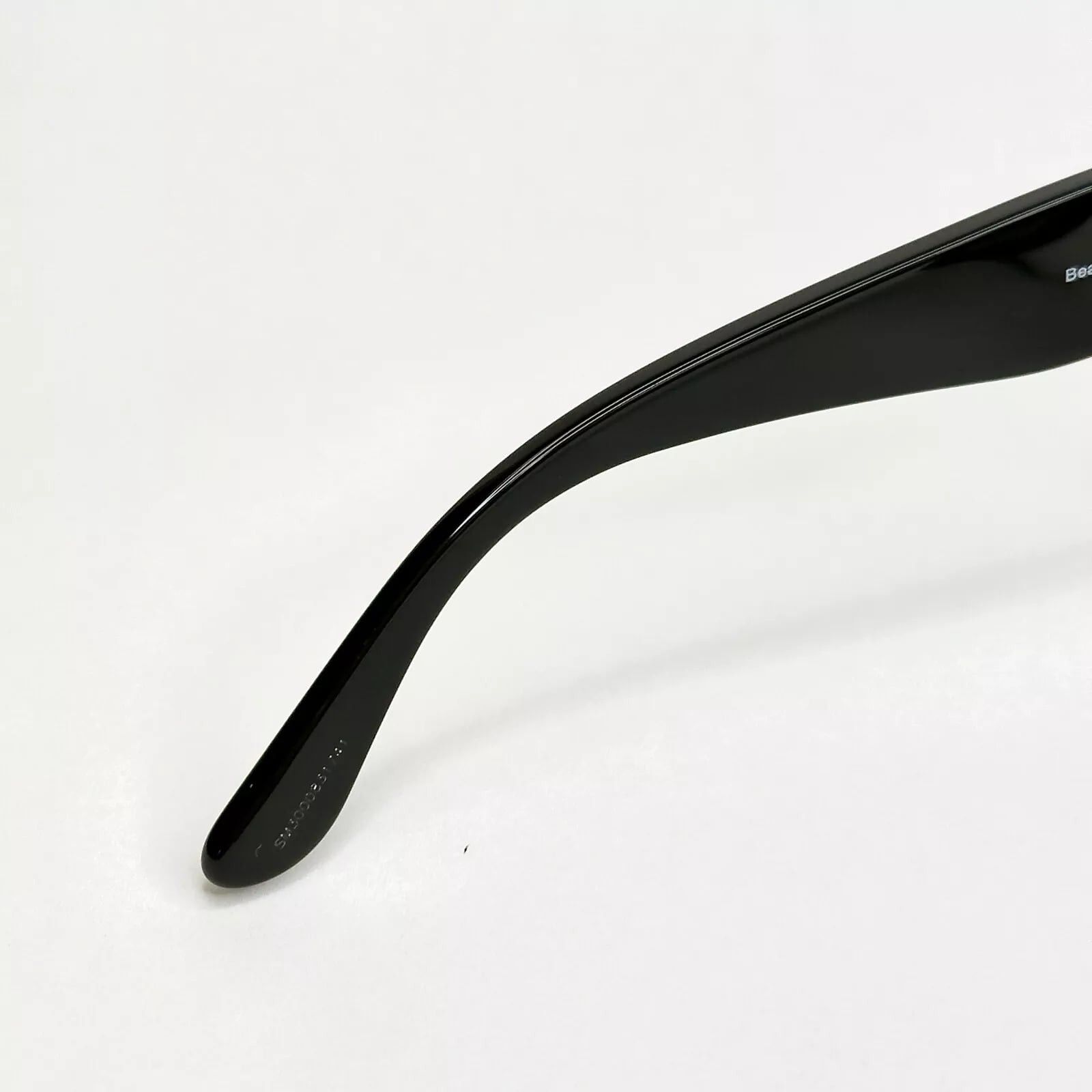 Tom Ford TOM FORD BEATRIX 2 TF0613 01C Black Blue Mirror Modern 613 Size ONE SIZE - 3 Thumbnail