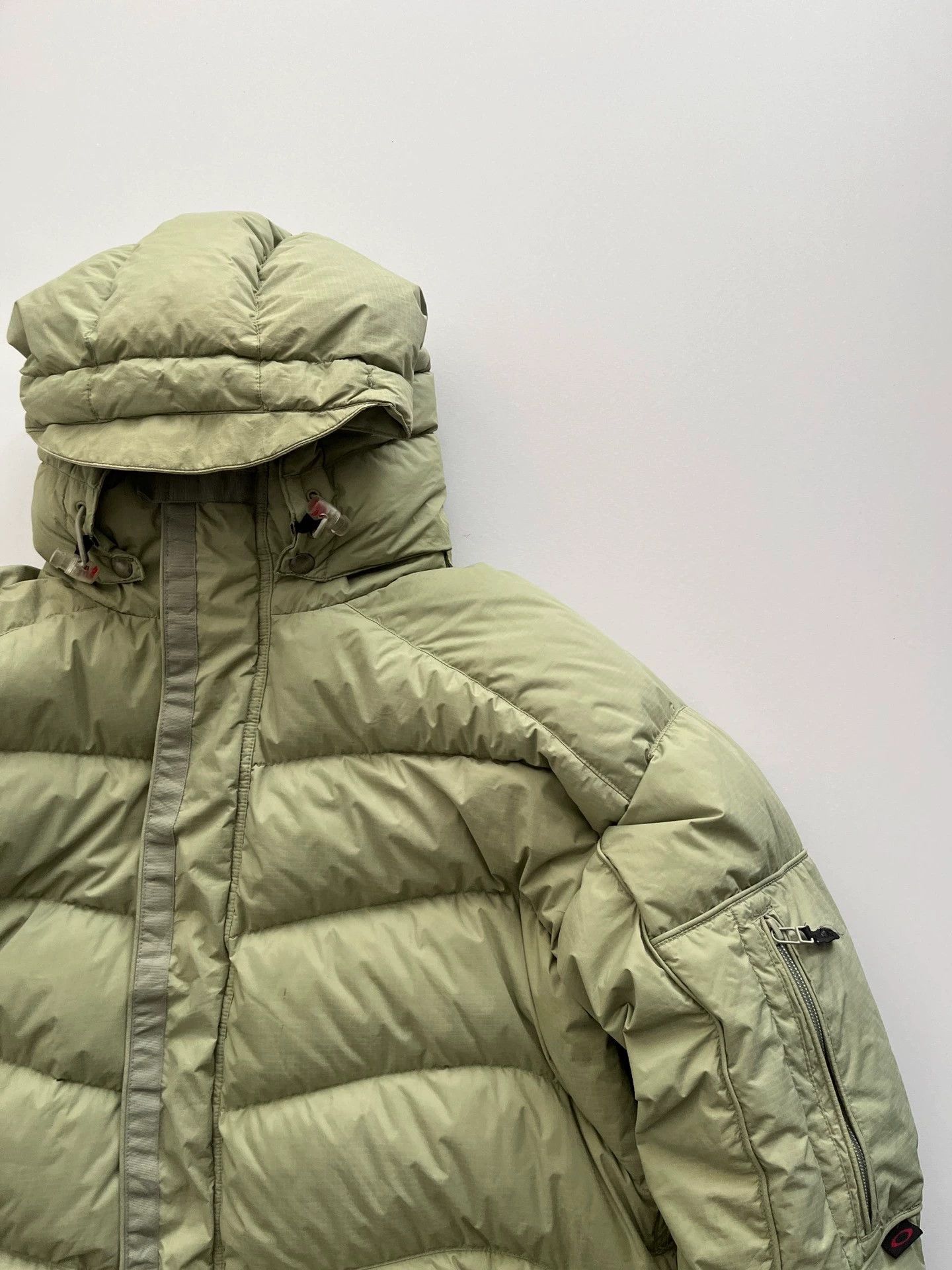 Oakley Oakley 00s Vintage Down Jacket M Size US M / EU 48-50 / 2 - 2 Thumbnail