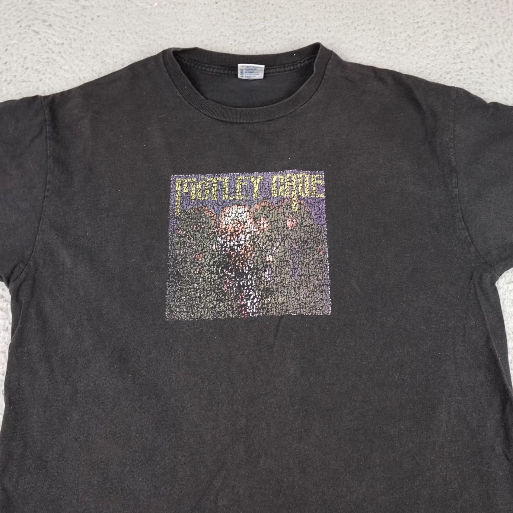 Delta VINTAGE Delta Motley Crue Shirt Mens L Black Short Sleeve Graphic Print 90s Band USA Size US L / EU 52-54 / 3 - 4 Thumbnail
