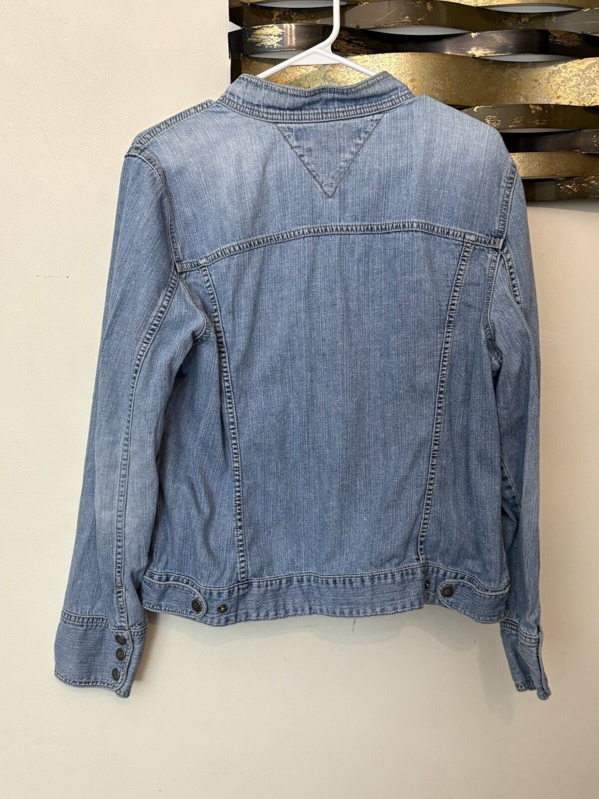 Tommy Hilfiger Tommy Hilfiger Women's XL Jean Jacket Size XL / US 12-14 / IT 48-50 - 2 Thumbnail