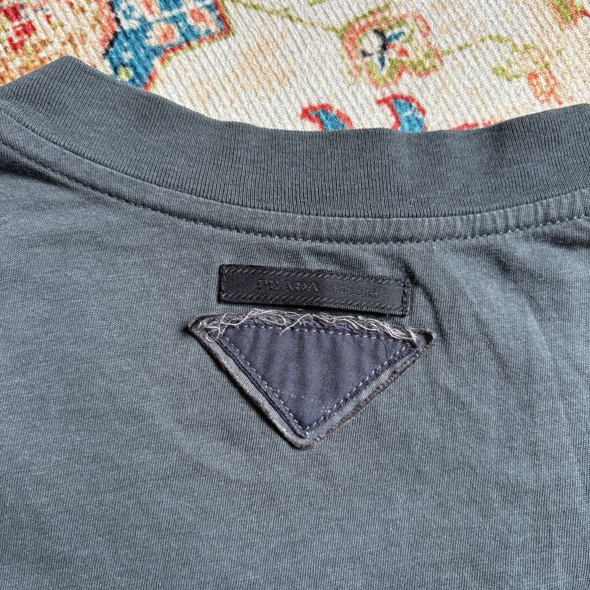 Prada Prada sleeveless Size US L / EU 52-54 / 3 - 4 Thumbnail