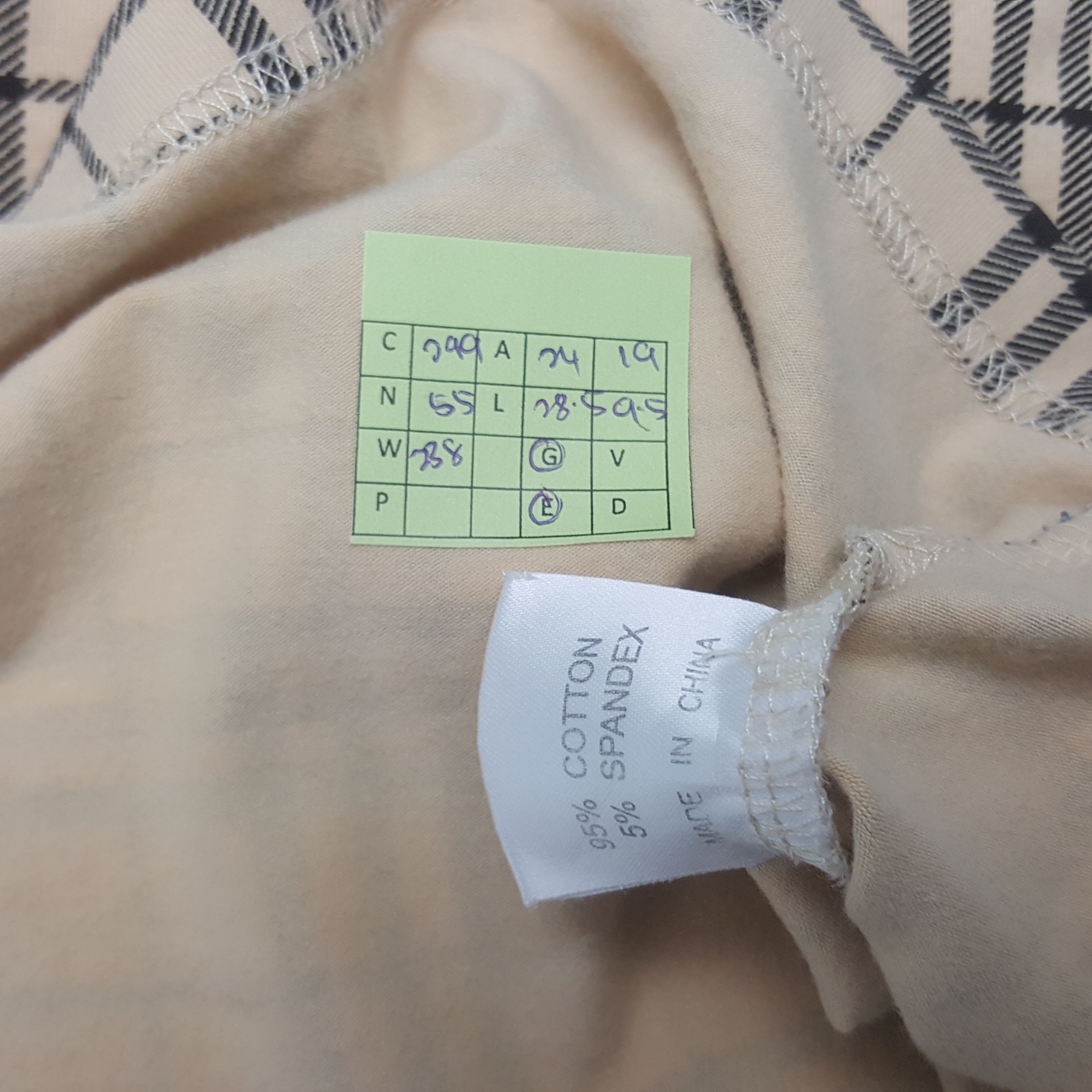 Burberry Vintage Burberry London Nova Check Designer Tshirt C299N55 Size US XL / EU 56 / 4 - 6 Thumbnail