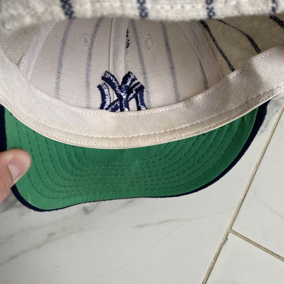 American Needle Vintage 1990s New York Yankees Pinstripe Fitted 7 1/8 Cap Size ONE SIZE - 7 Thumbnail
