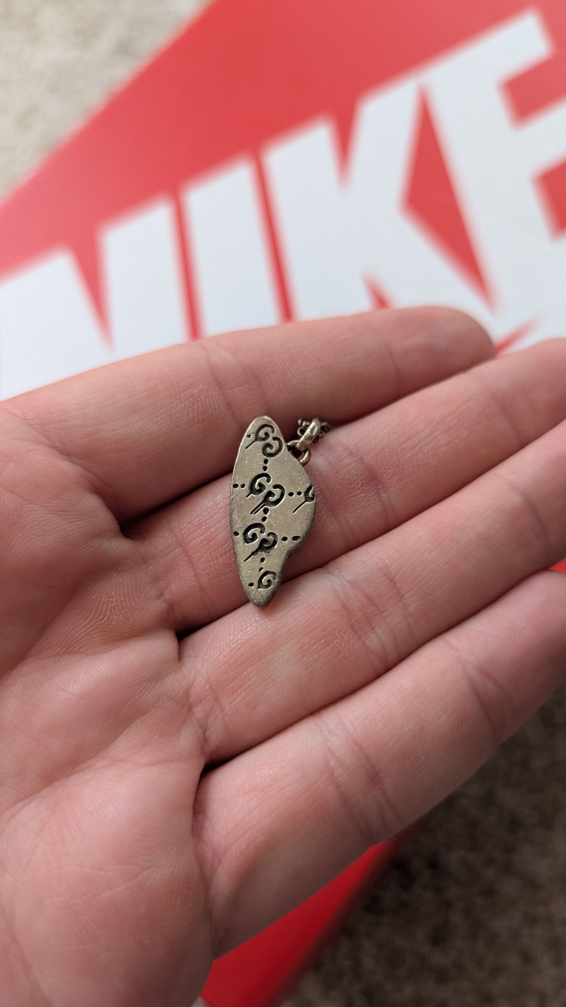 Gucci Gucci ghost egg necklace Size 30 - 3 Thumbnail