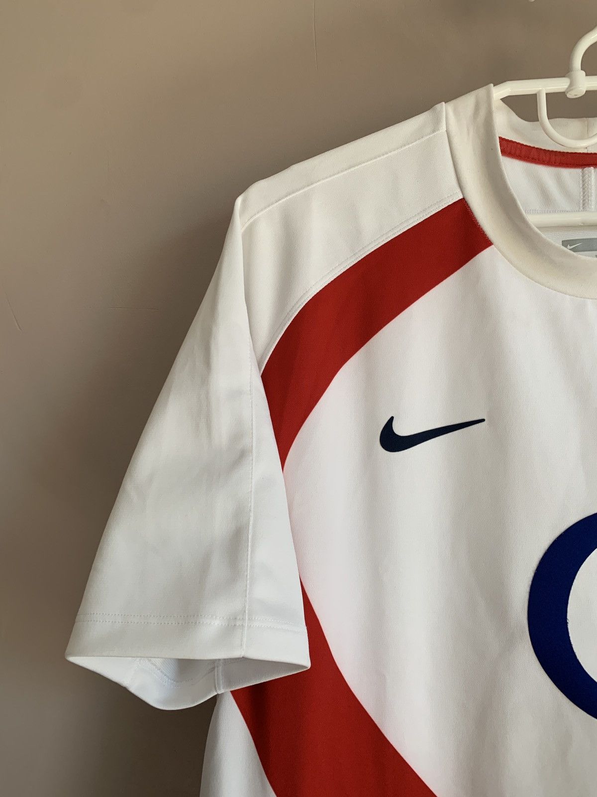 Nike England 2007 Home Rugby Union Shirt Nike Jersey Vintage Sz L Size US L / EU 52-54 / 3 - 4 Thumbnail
