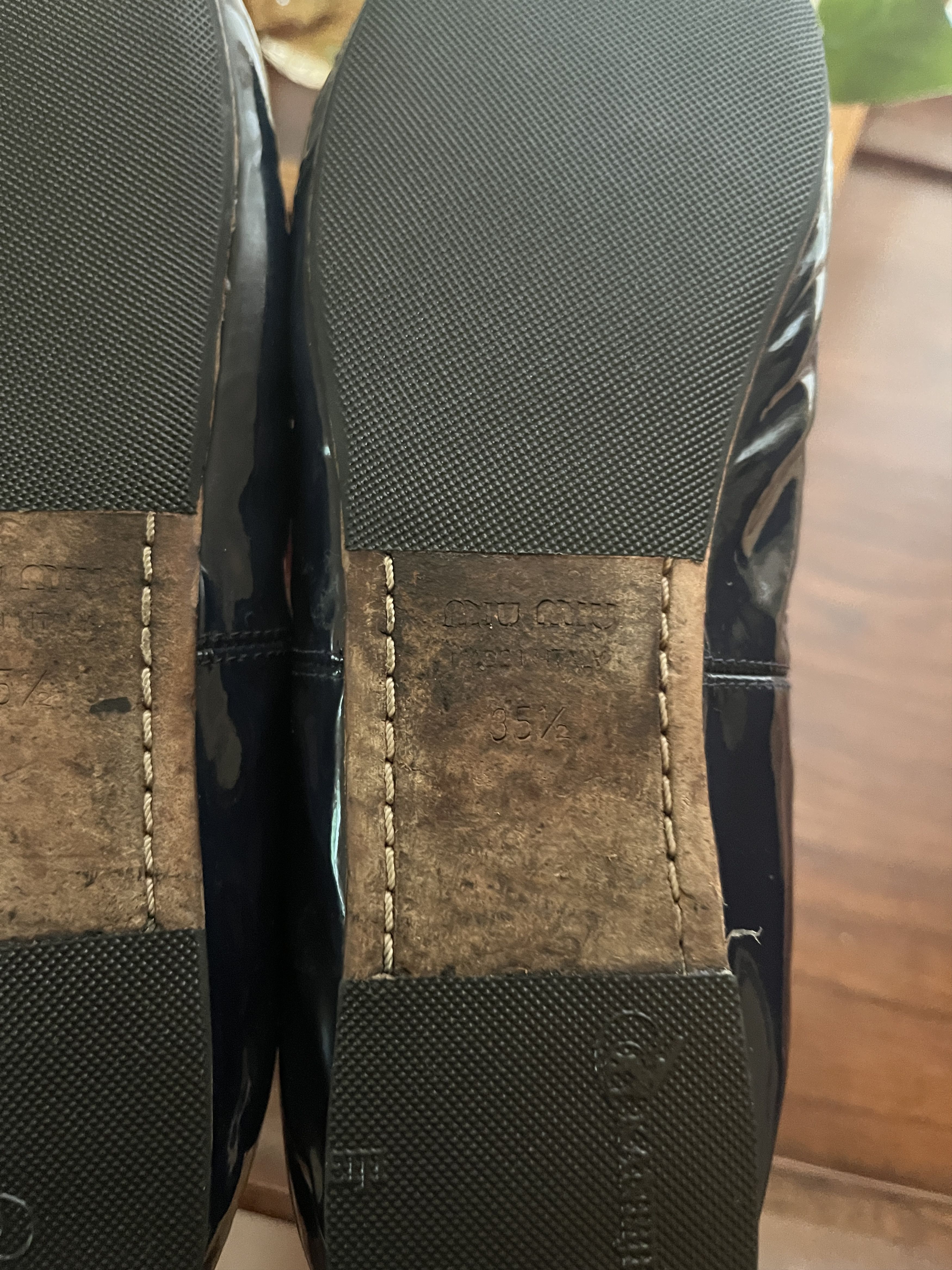 Miu Miu Miu Miu ballet flats size 35.5 dark navy Size US 5.5 / IT 35.5 - 8 Thumbnail
