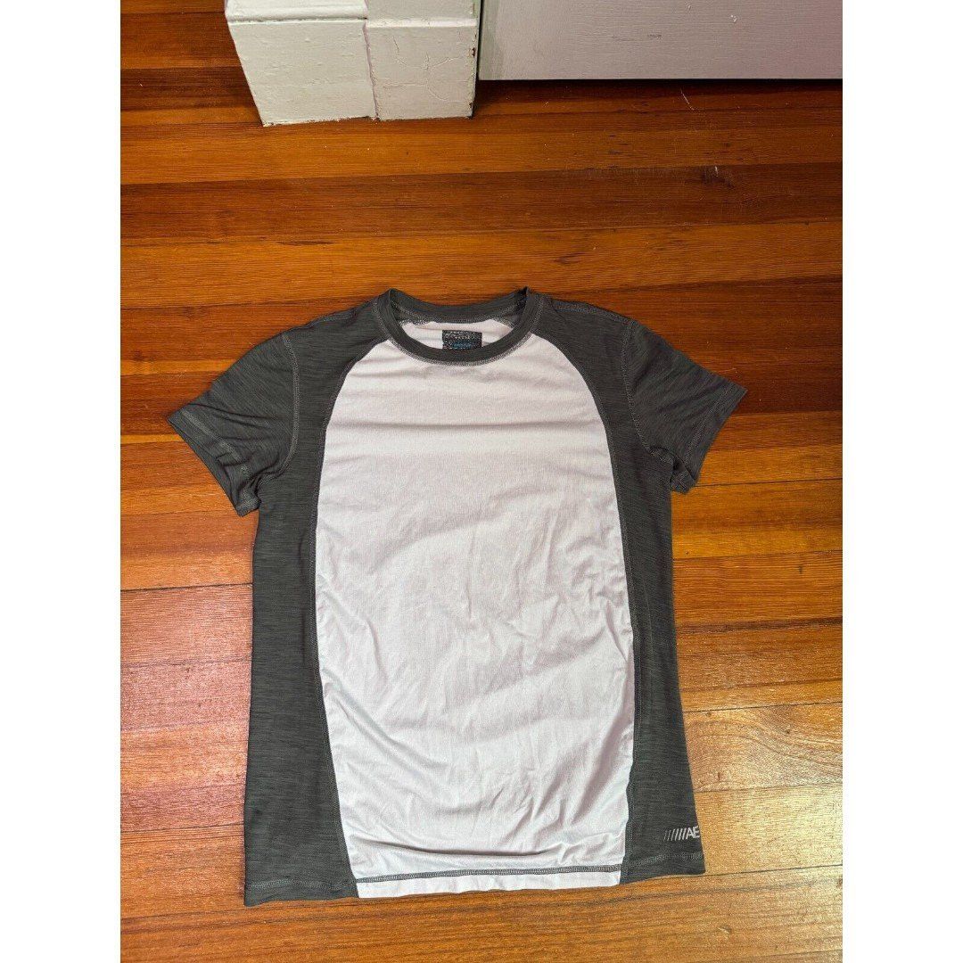 American Eagle Outfitters American Eagle 360 Extreme Flex Shirt AEActive White Gray Size US S / EU 44-46 / 1 - 2 Thumbnail