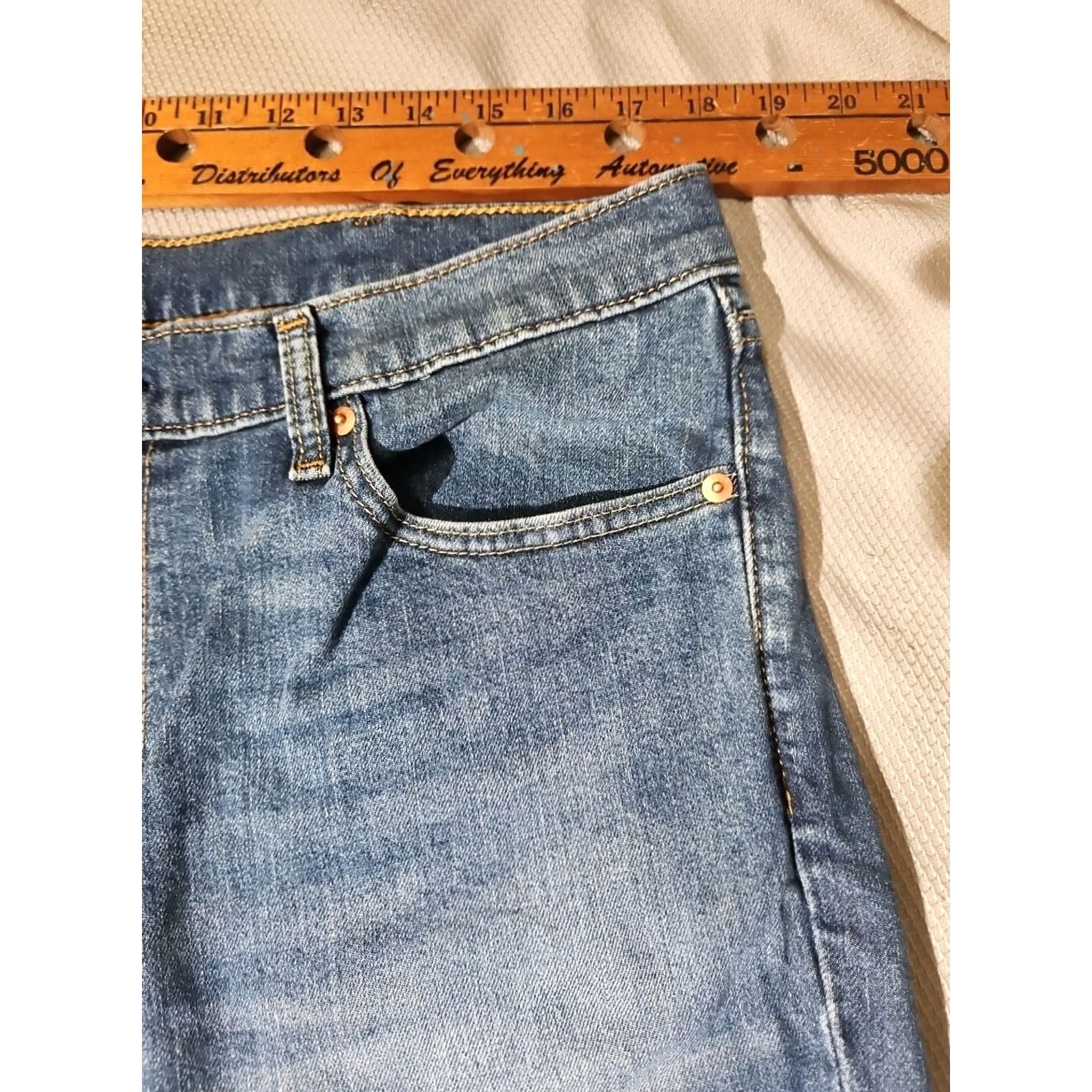 Levi's Levi'S Jeans Mens 38x30 Blue 511 Slim Fit Straight Pants Casual Denim Western - Pre-owned - Excellent Condition - Measurements Included Size US 38 / EU 54 - 6 Thumbnail
