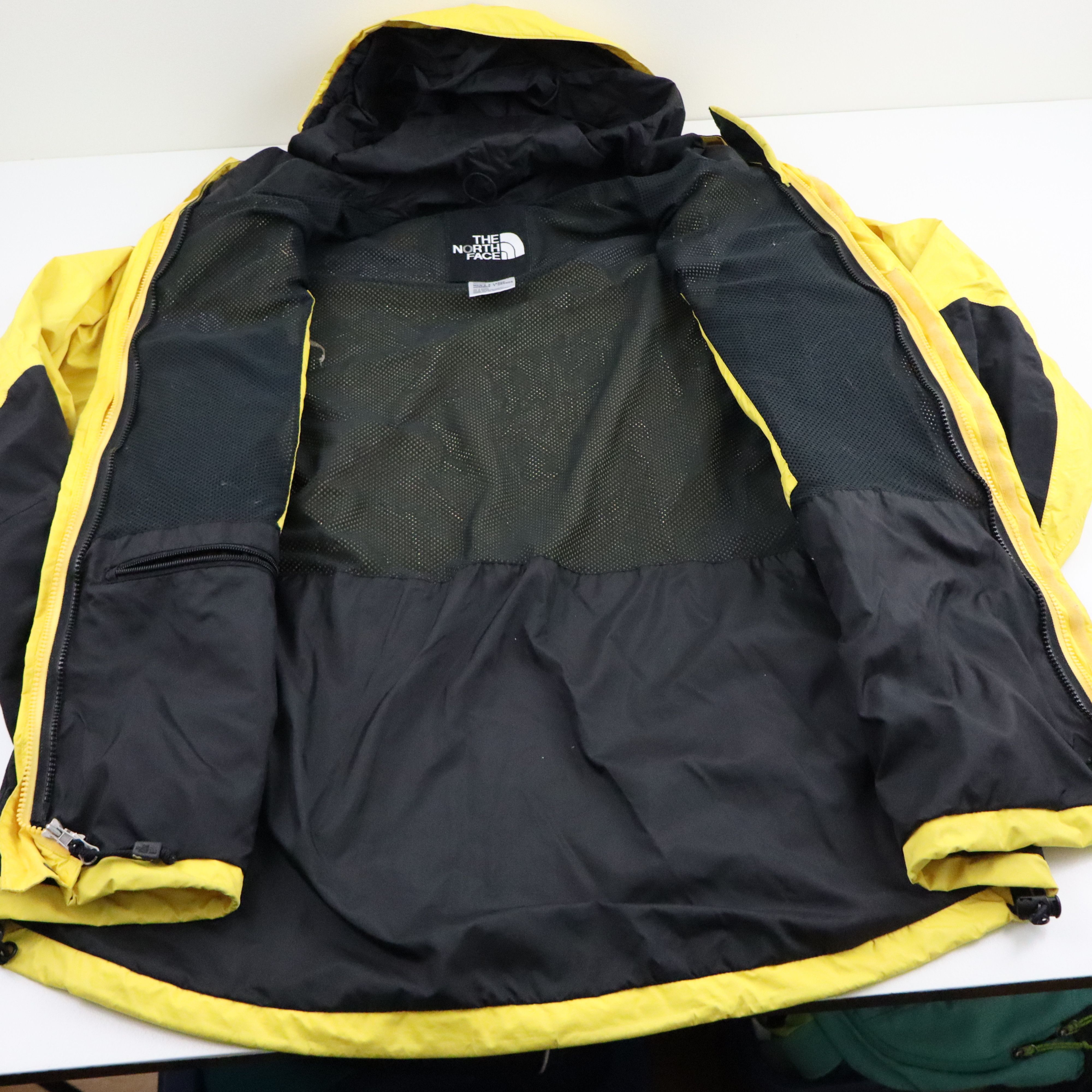 The North Face × Vintage 90s The North Face Mountain Light GTX Gore Tex Yellow Jacket Size US XL / EU 56 / 4 - 12 Thumbnail
