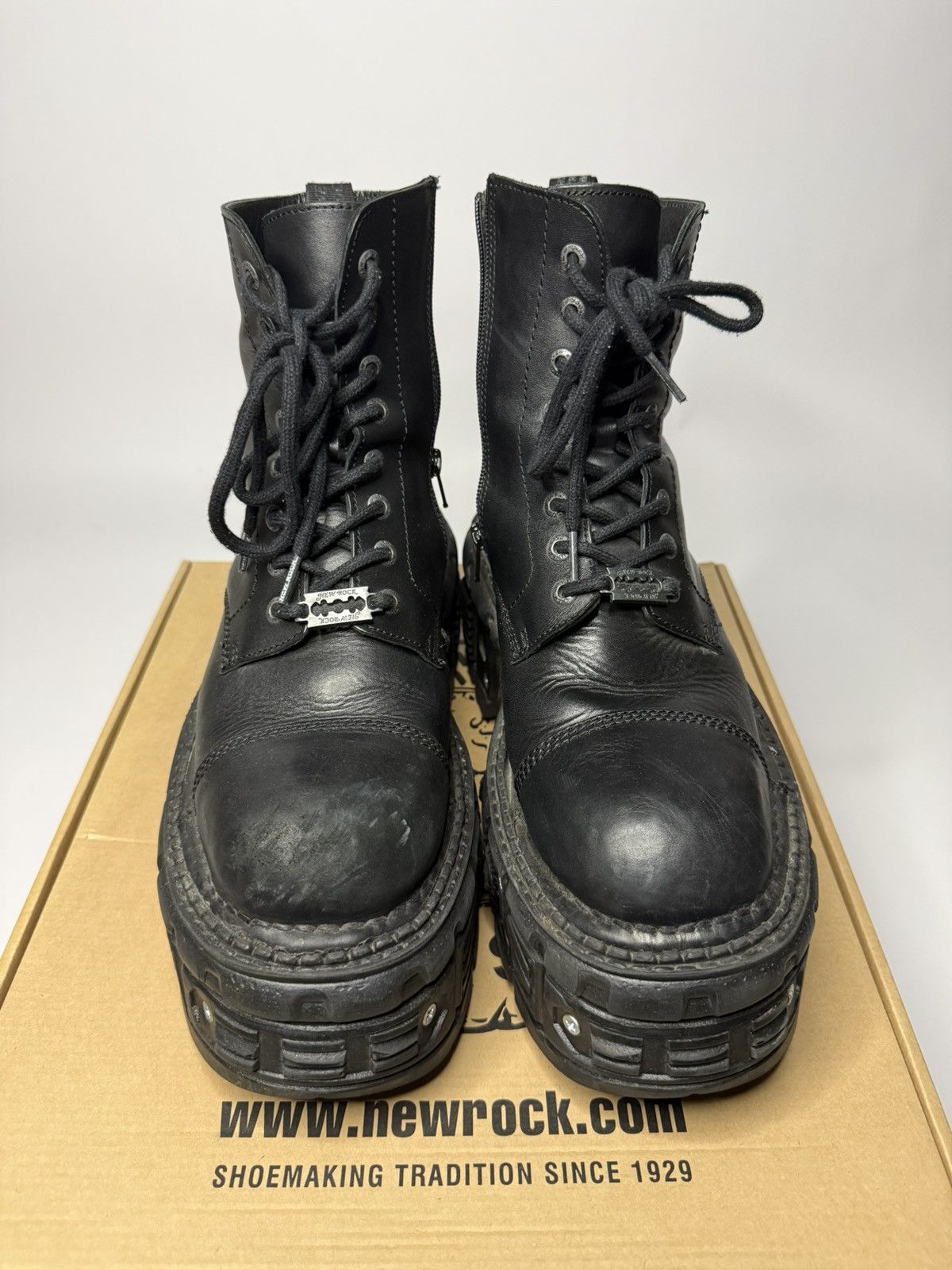 New Rock New Rock M-Tank083-C1 boots Size US 11 / EU 44 - 2 Thumbnail