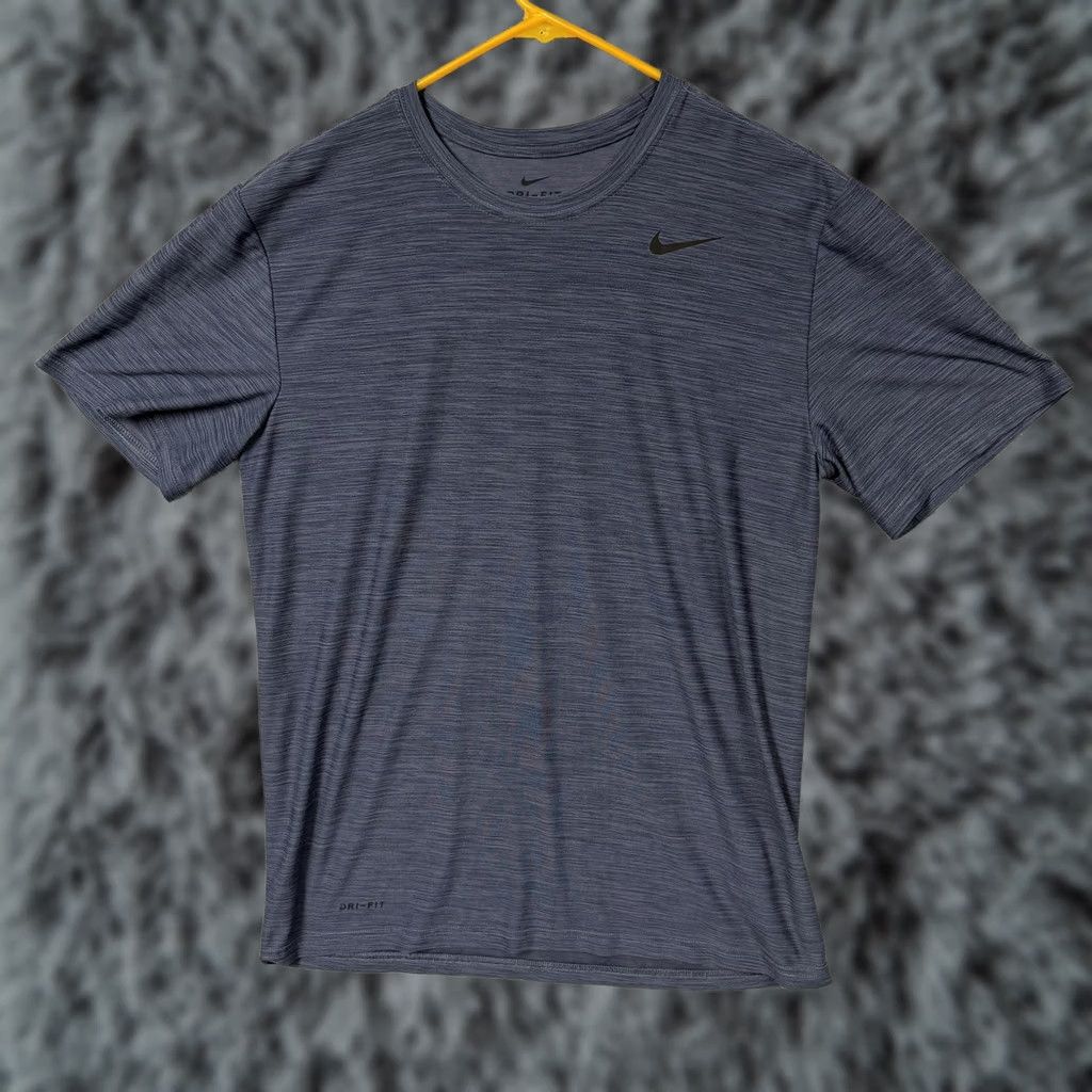 Nike Nike Dri-FIT Shirt Mens Medium Blue Short Sleeve Athletic Training Performance Shirt Size US M / EU 48-50 / 2 - 1 Thumbnail