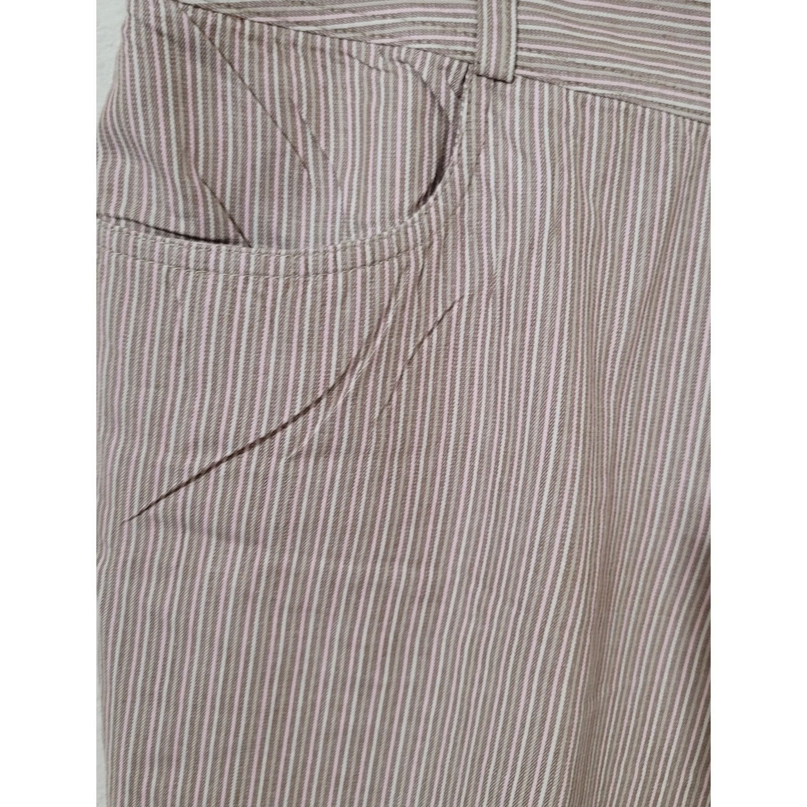 Other Christopher & Banks Beige Striped Capri Pants 8 Lightweight Size 30" / US 8 / IT 44 - 2 Thumbnail