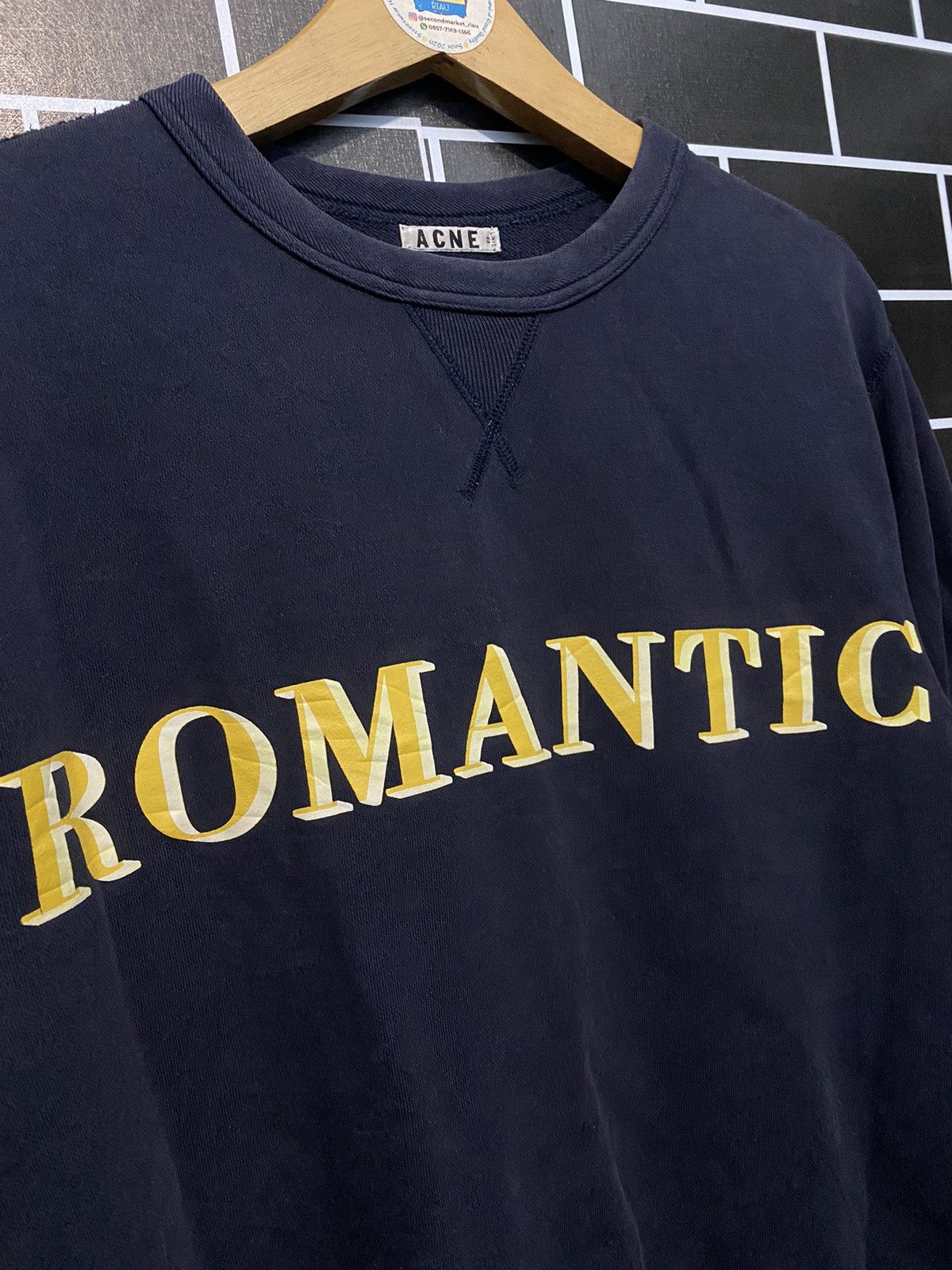 Acne Studios Acne Studios Romantic sweatshirt Size US S / EU 44-46 / 1 - 2 Thumbnail