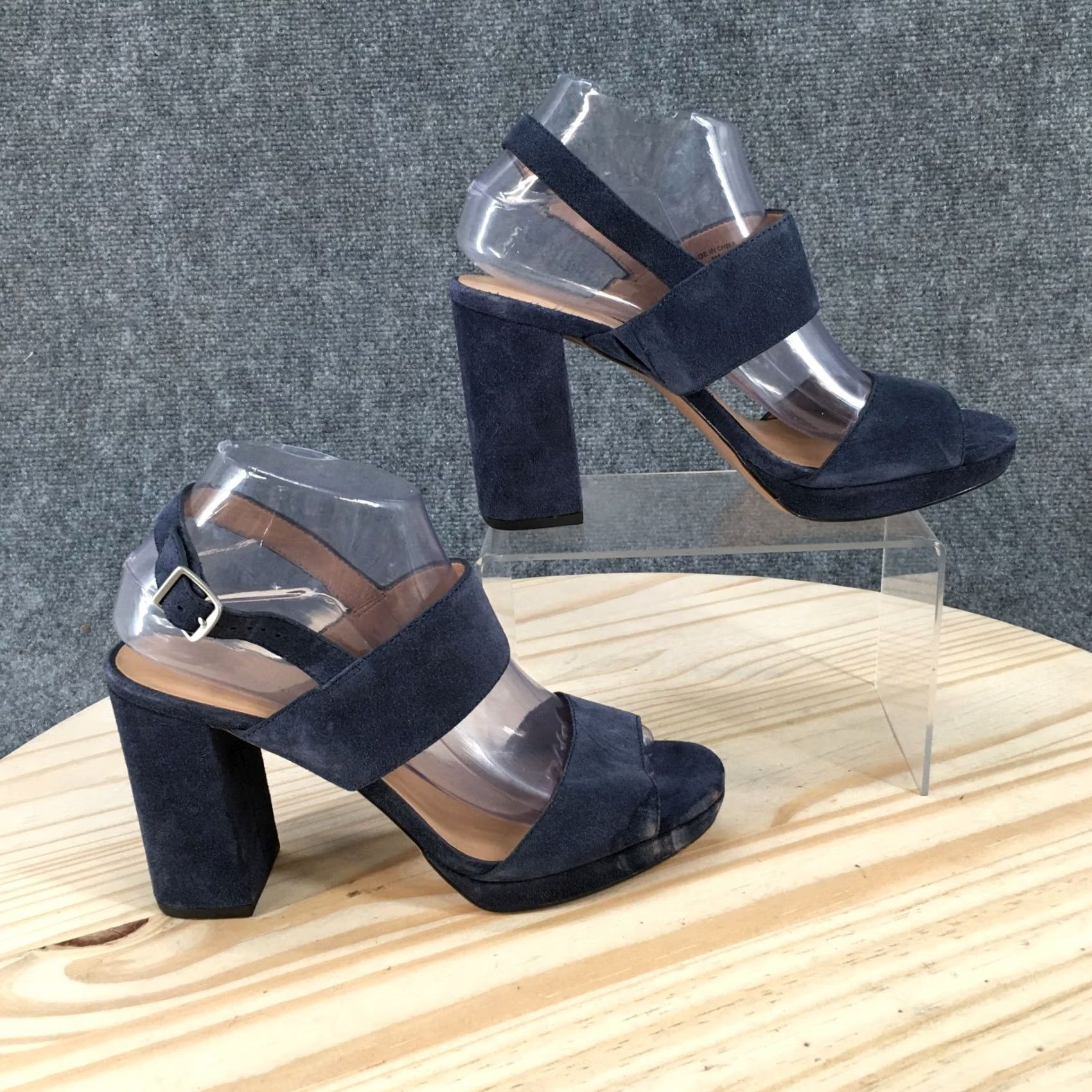 Banana Republic Banana Republic Sandals Womens 8 M Slingback Blue Peep Toe Casual Block Heels Shoes Size US 8 / IT 38 - 2 Thumbnail