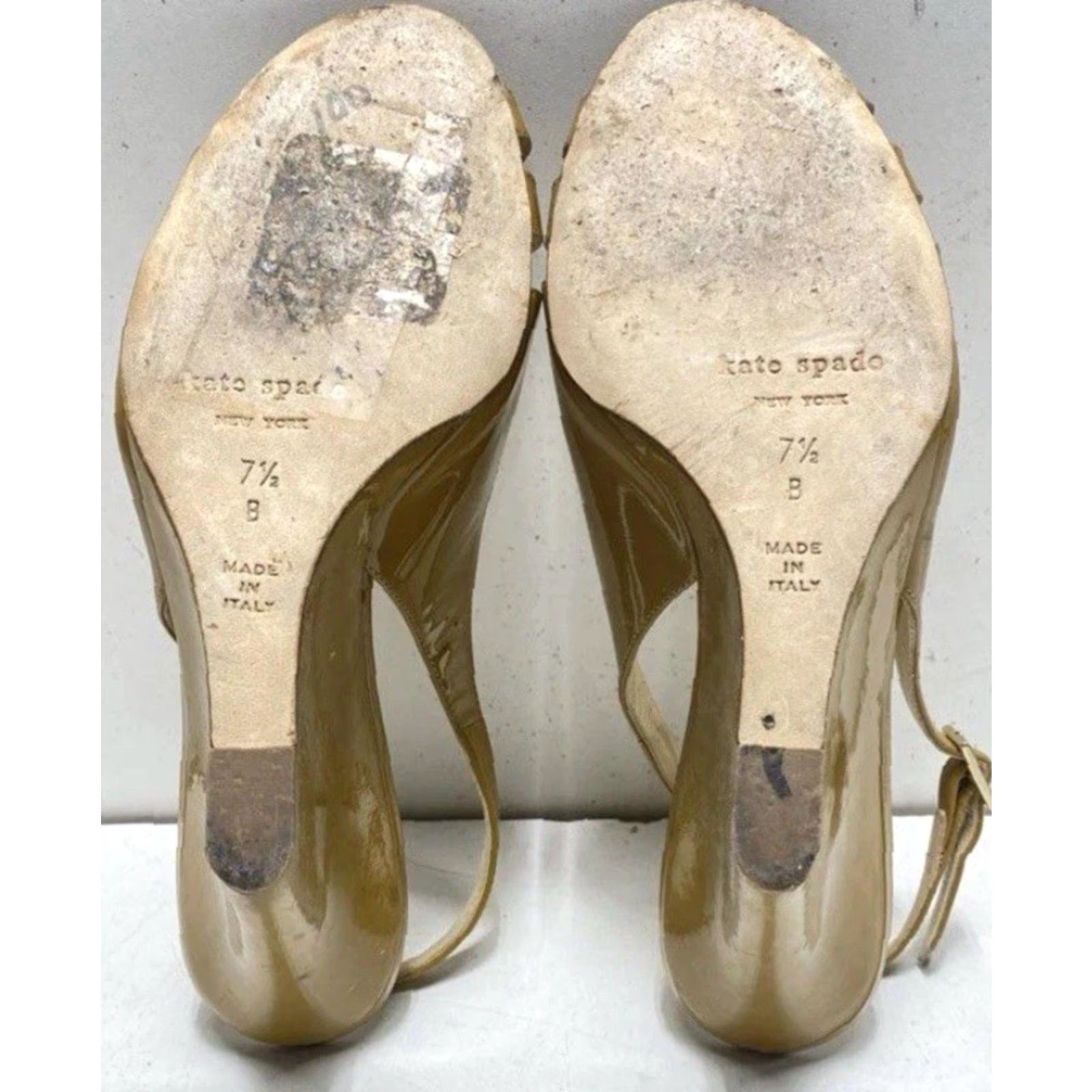 Vintage VINTAGE Women’s Kate Spade Mustard Yellow Patent Leather Slingback Wedge Heels 7.5 Womens Size US 8 / IT 38 - 6 Thumbnail