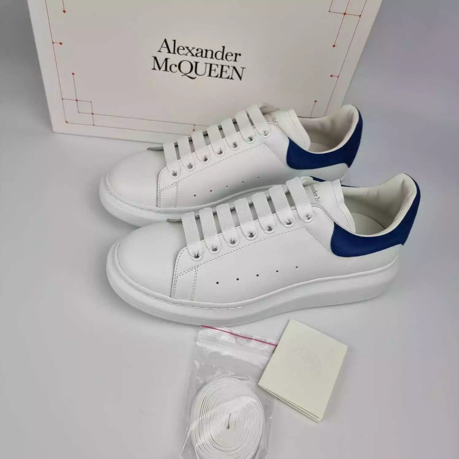Alexander McQueen ALEXANDER MCQUEEN Men's Oversized White Blue Sneakers Size US 7.5 / EU 40-41 - 2 Thumbnail