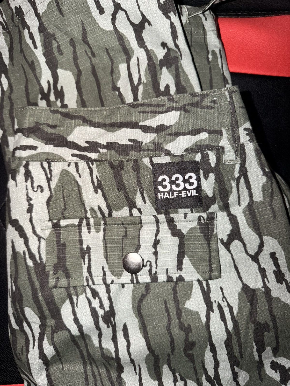 Half Evil 333 Half-Evil Camouflage Cargo Pants Size 32 Button Pockets Size US 32 / EU 48 - 1 Thumbnail