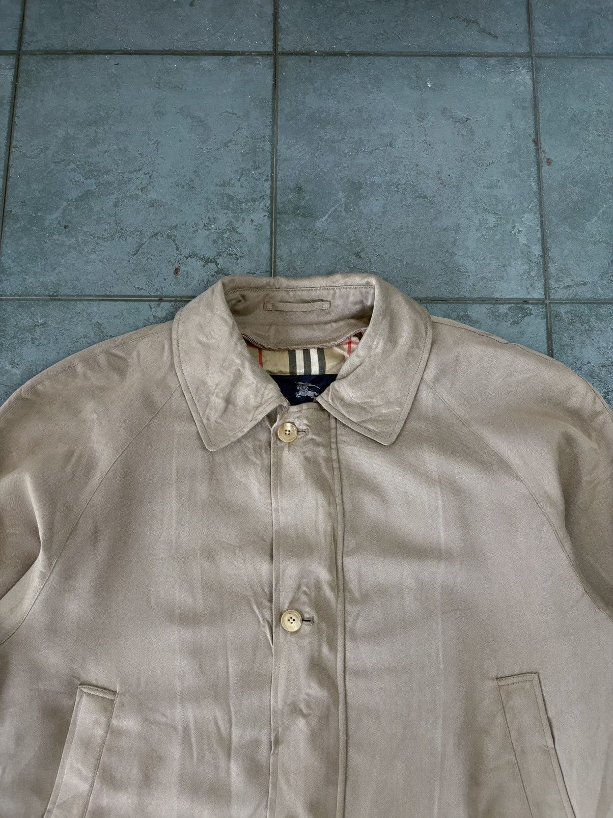 Burberry Vintage Burberry Nova Check Shorts Trench Coat Jacket Size US L / EU 52-54 / 3 - 4 Thumbnail