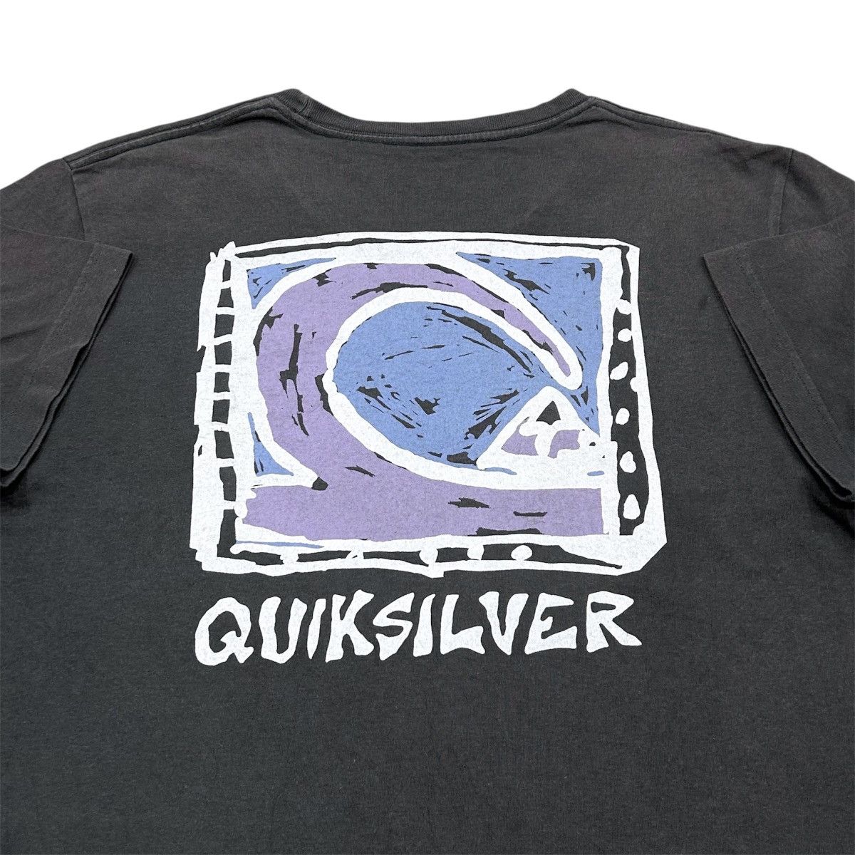Quiksilver Quiksilver Wave Abstract Surf Graphic Tshirt Size US L / EU 52-54 / 3 - 3 Thumbnail