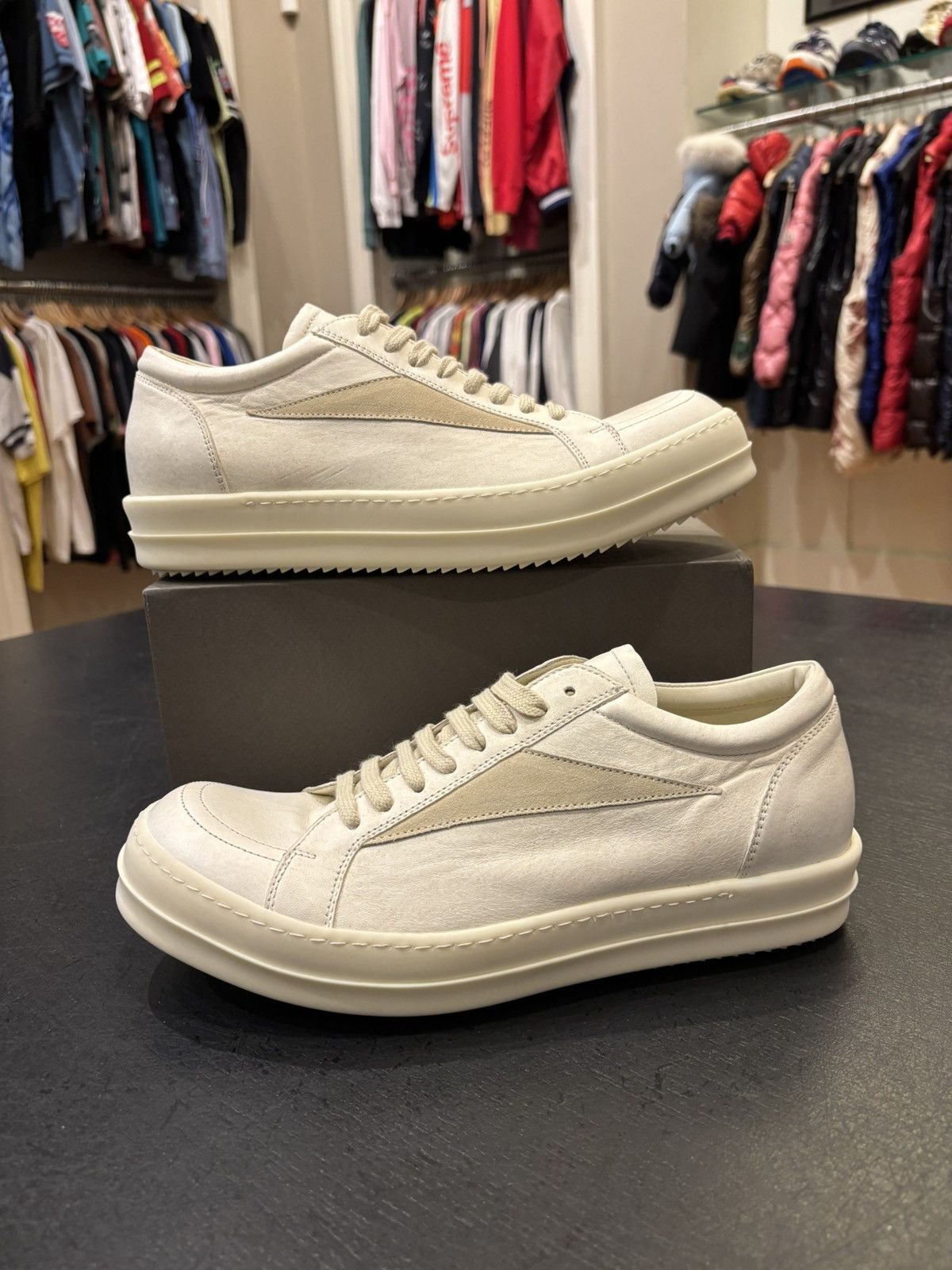 Rick Owens Rick Owens Vintage Sneakers Dirty Milk Size US 8 / EU 41 - 1 Thumbnail