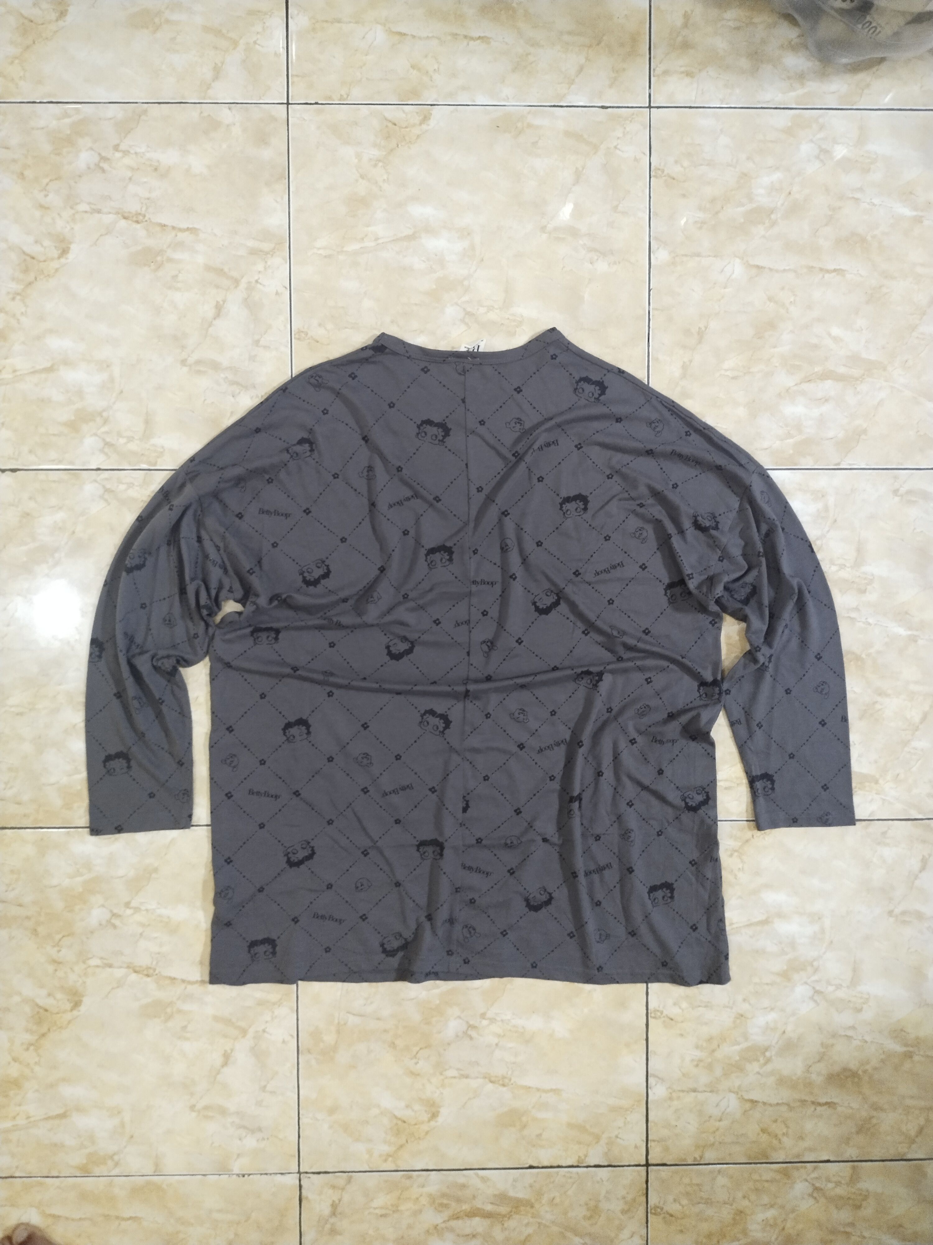 Sweaty Betty Betty boop longsleve Size XL / US 12-14 / IT 48-50 - 1 Thumbnail