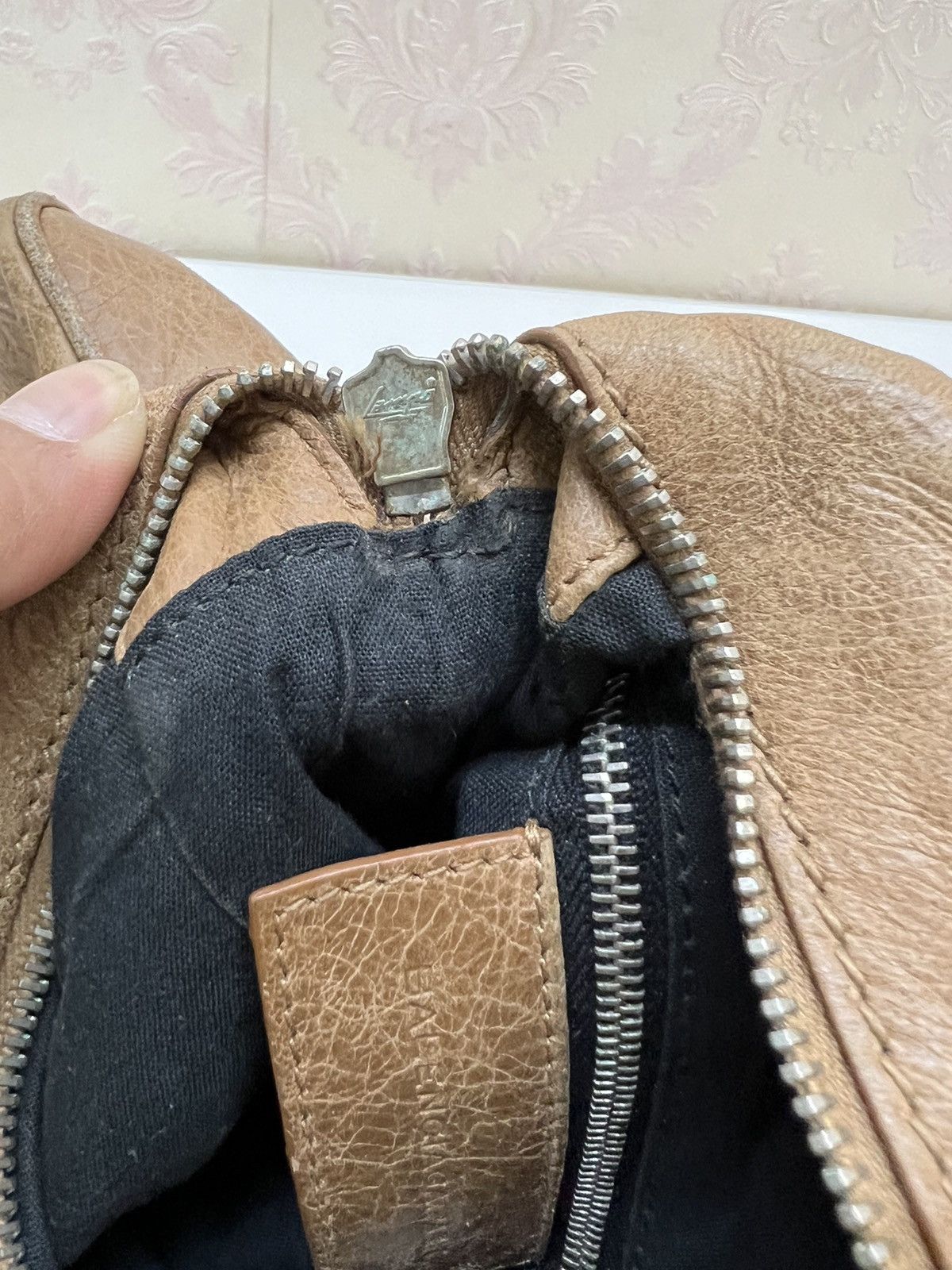 Balenciaga Vintage Balenciaga Sling Bag Size ONE SIZE - 11 Thumbnail