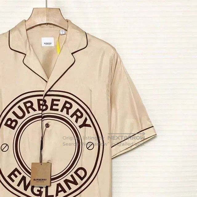 Burberry Burberry Short. Size US S / EU 44-46 / 1 - 3 Thumbnail