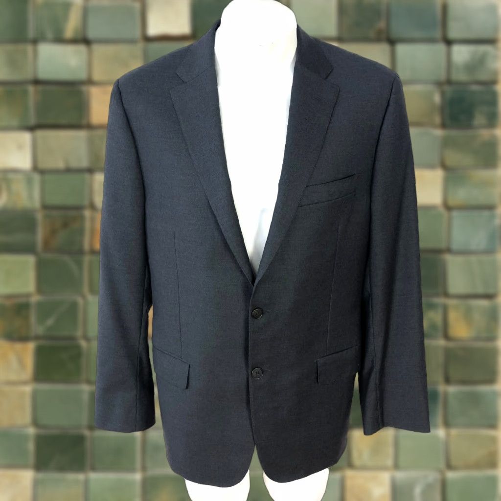 Vintage Hickey Freeman Blazer Sport Coat Jacket 40 Wool Gray Notch Single-Breasted 2-Button Loro Piana Ing. Loro Piana Mens Button Shirt? Size 40R - 1 Thumbnail