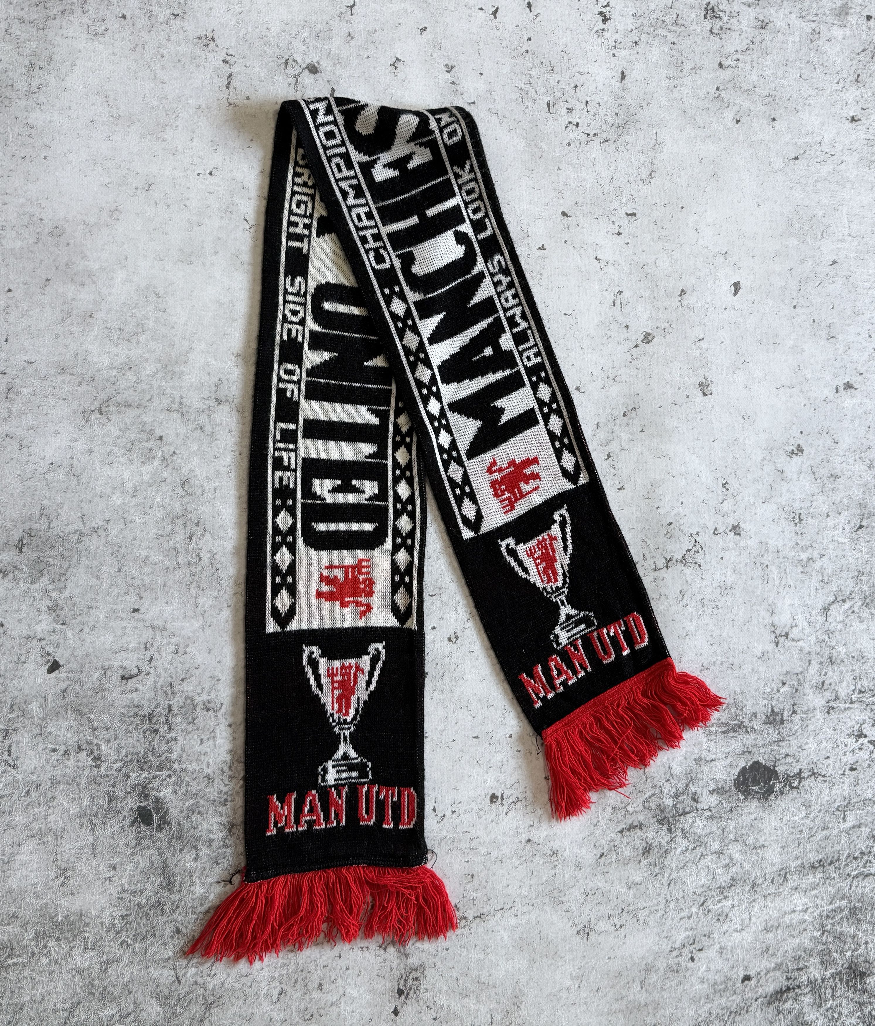 Other MANCHESTER UNITED SCARF FOOTBALL SOCCER MAN UNITED Size ONE SIZE - 1 Thumbnail