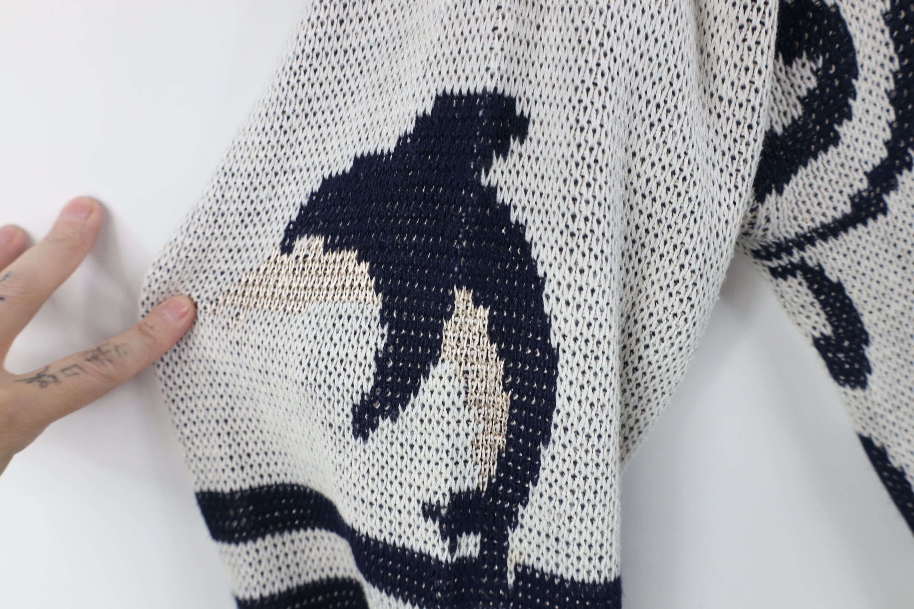 Vintage Vintage 90s Streetwear Dolphin All Over Print Knit Sweater Size L / US 10 / IT 46 - 6 Thumbnail
