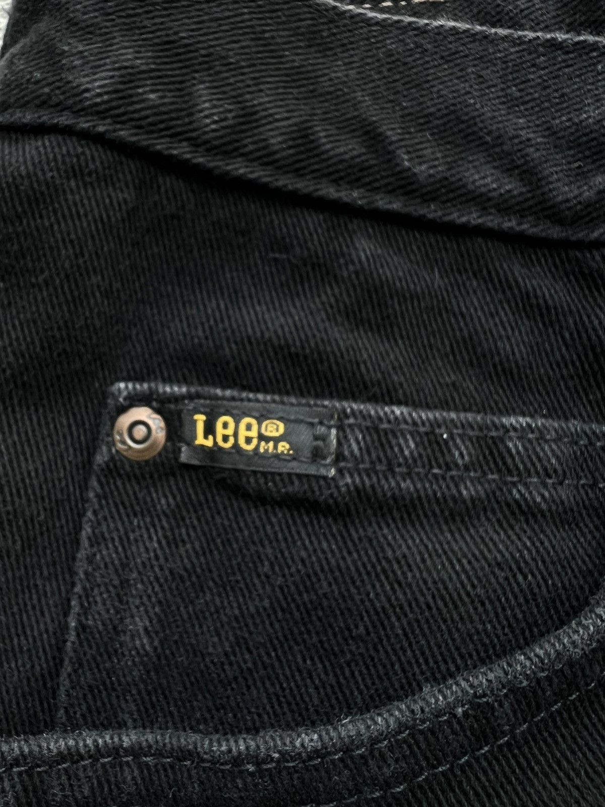 Lee Vintage 90s Lee Black Denim Shorts Jorts Size US 38 / EU 54 - 7 Thumbnail