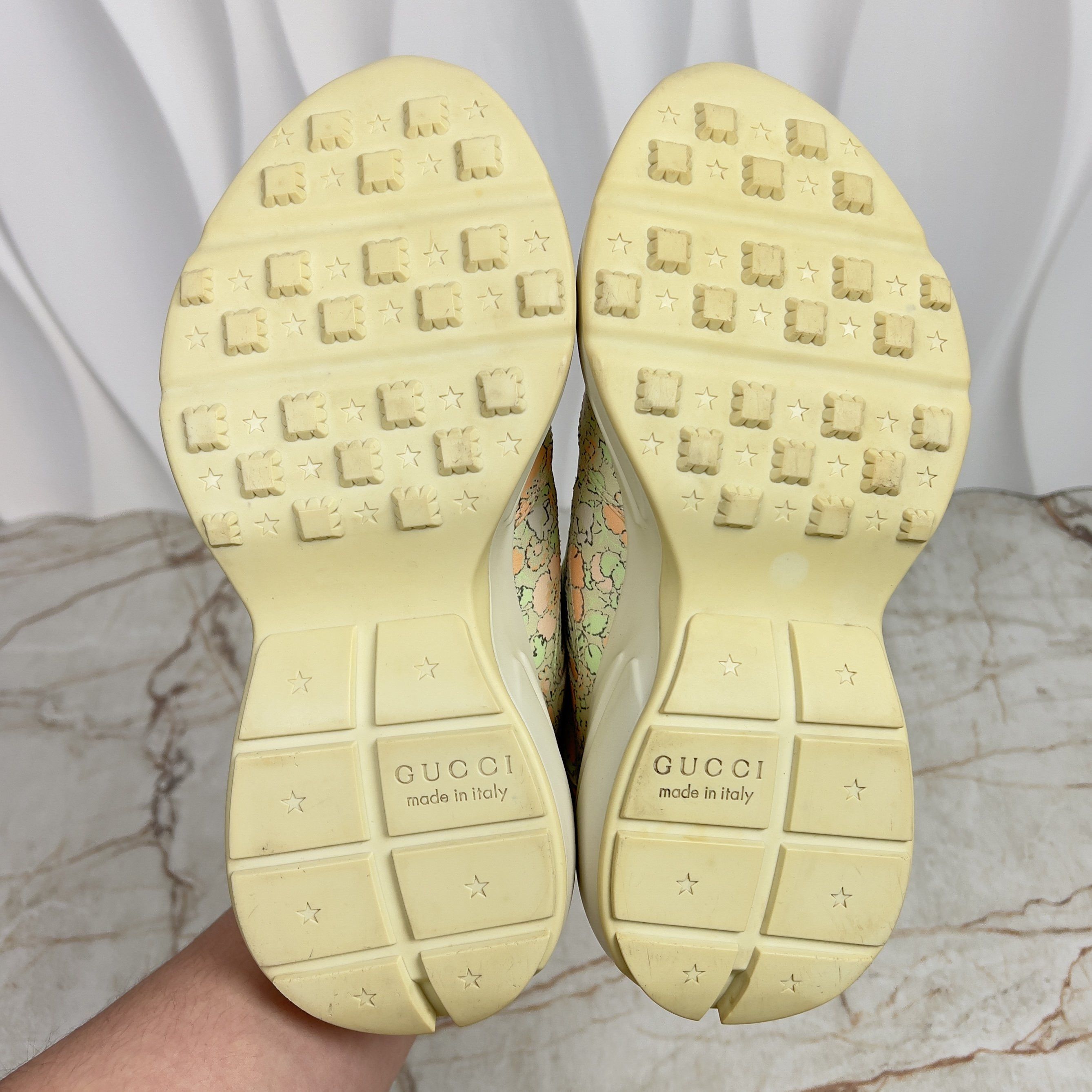 Gucci Liberty Rhyton Floral Canvas Sneaker Leather Size US 7 / IT 37 - 10 Thumbnail