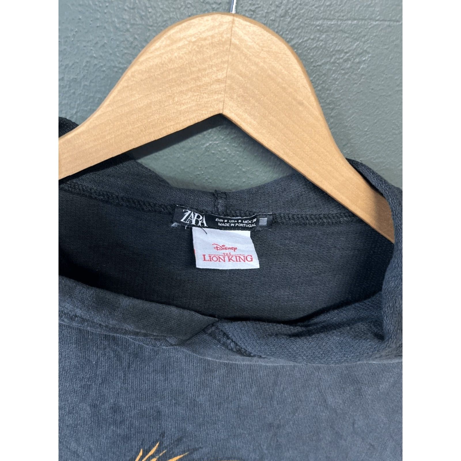 Zara Zara Hoodie Gray Marble Lion King Simba Graphic Print Long Sleeve Pullover Women Size S Small Vintage No Size S / US 4 / IT 40 - 2 Thumbnail