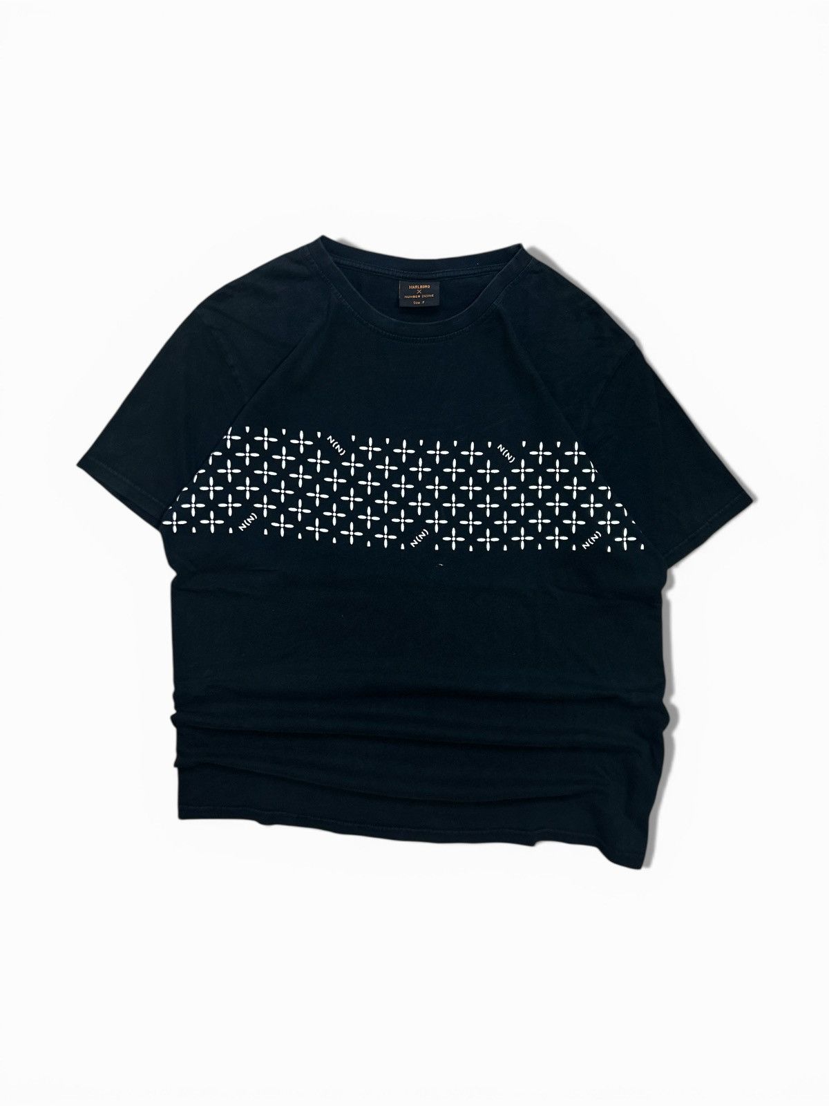 Number (N)ine Vintage Marlboro x Number (N)ine Monogram Graphic Shirt Size US M / EU 48-50 / 2 - 1 Thumbnail