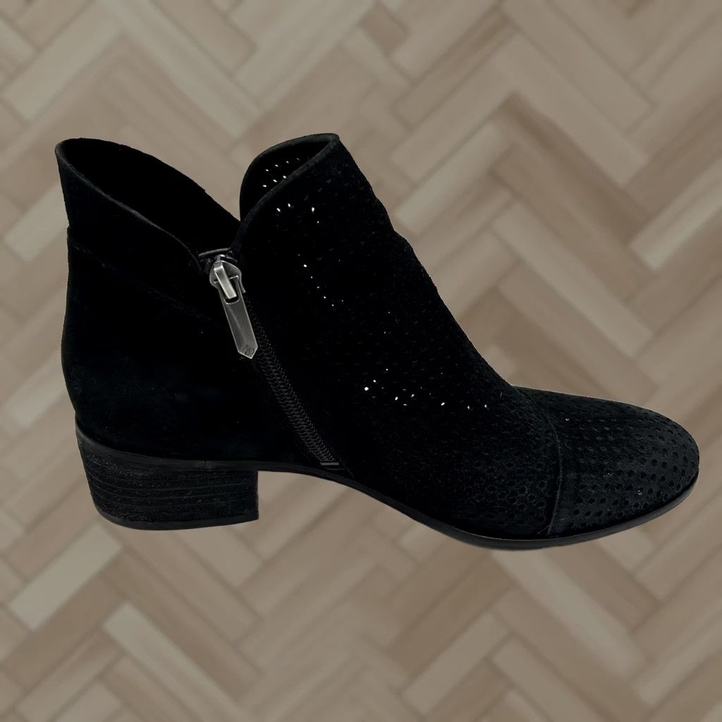 Sam Edelman Sam Edelman Boots Womens 8.5 M Pipp Ankle Booties Black Suede Zip Perforated Size US 9 / IT 39 - 1 Thumbnail