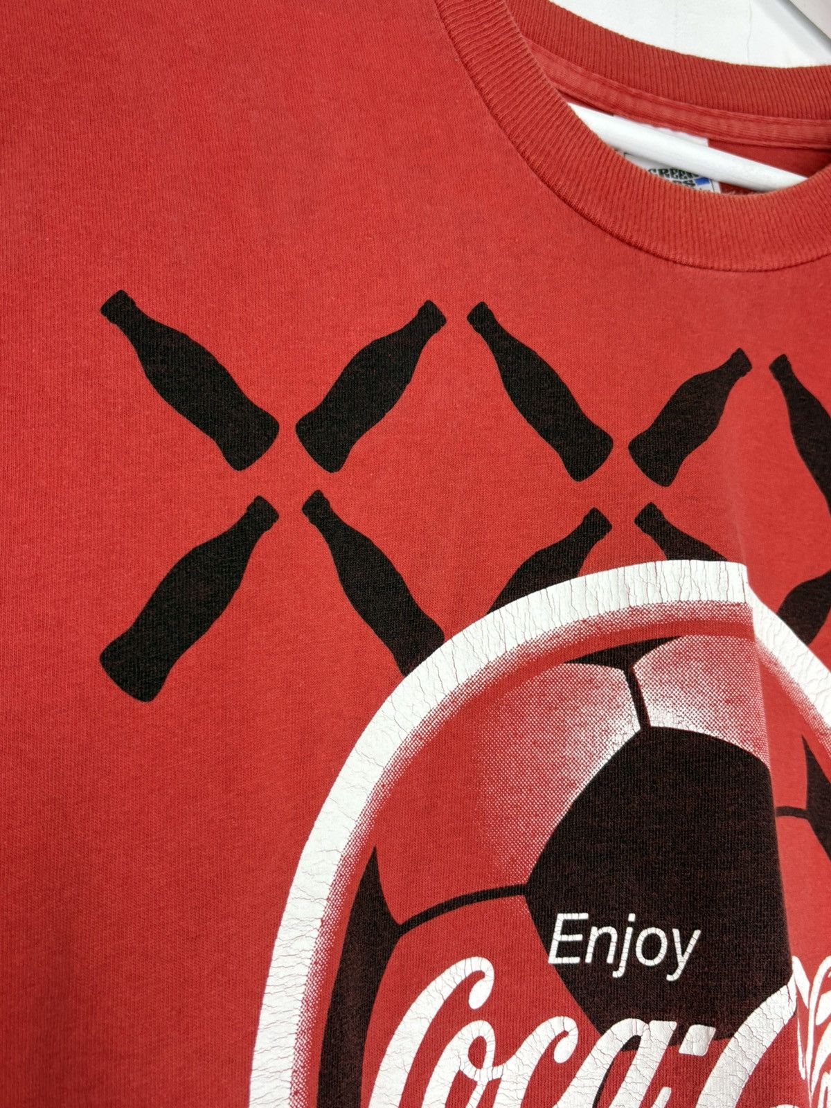 Vintage England Euro UEFA 1996 Coca-cola Vintage Football Soccer Tee Size US L / EU 52-54 / 3 - 5 Thumbnail