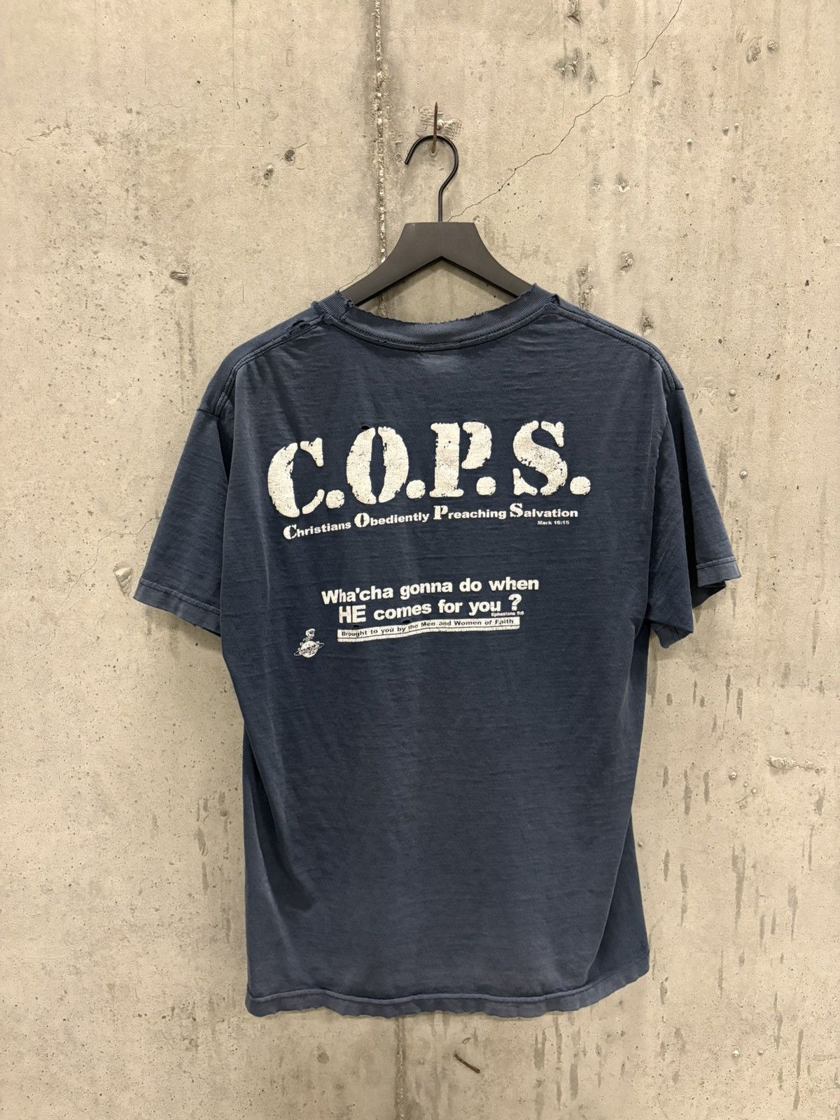 Vintage Vintage COPS Jesus Tee Thrashed Faded Distressed Grunge Band Size US L / EU 52-54 / 3 - 1 Thumbnail