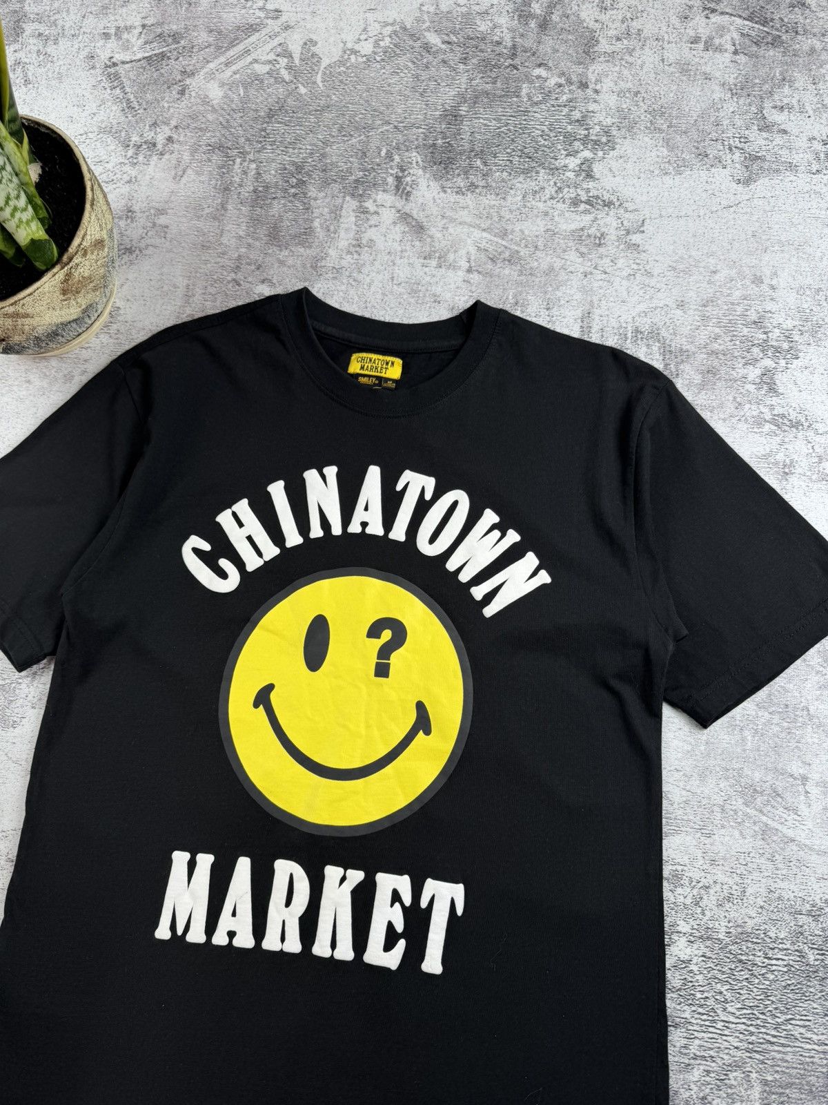 Japanese Brand Chinatown Market Smiley Men’s Medium Black Hip Hop Rap Cotton T Shirt Tee Jersey Size US M / EU 48-50 / 2 - 6 Thumbnail