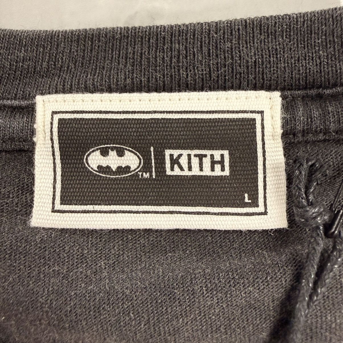 Kith Kith x Batman Batmobile Vintage Tee Size US L / EU 52-54 / 3 - 3 Thumbnail