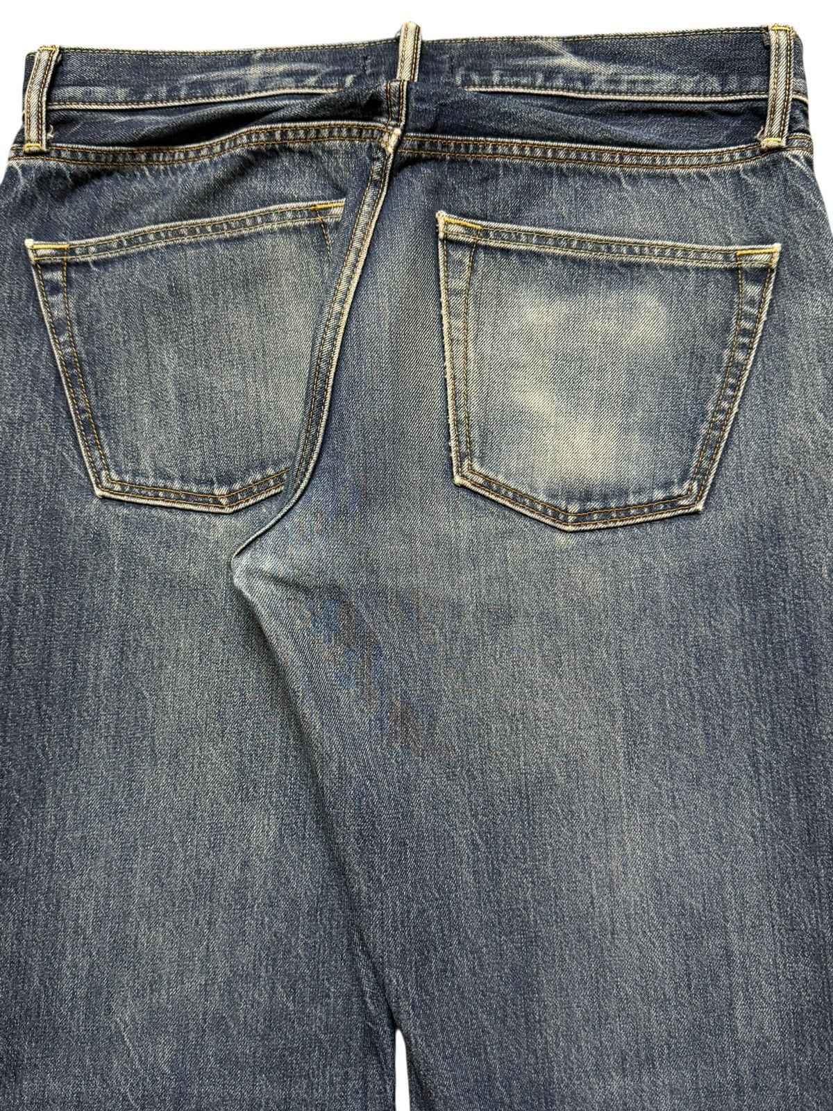 Uniqlo Vintage Y2K Japanese Uniqlo Blue Faded Wash Regular Fits Size US 33 - 5 Thumbnail