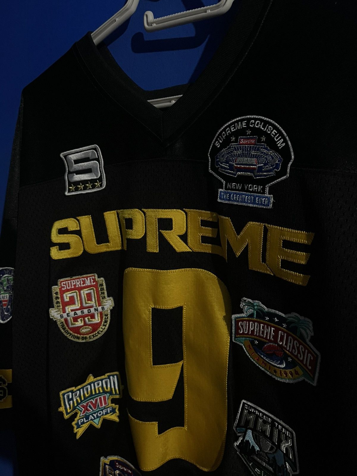Supreme Supreme Crest Soccer Jersey Mesh Slit Black FW24 XXL