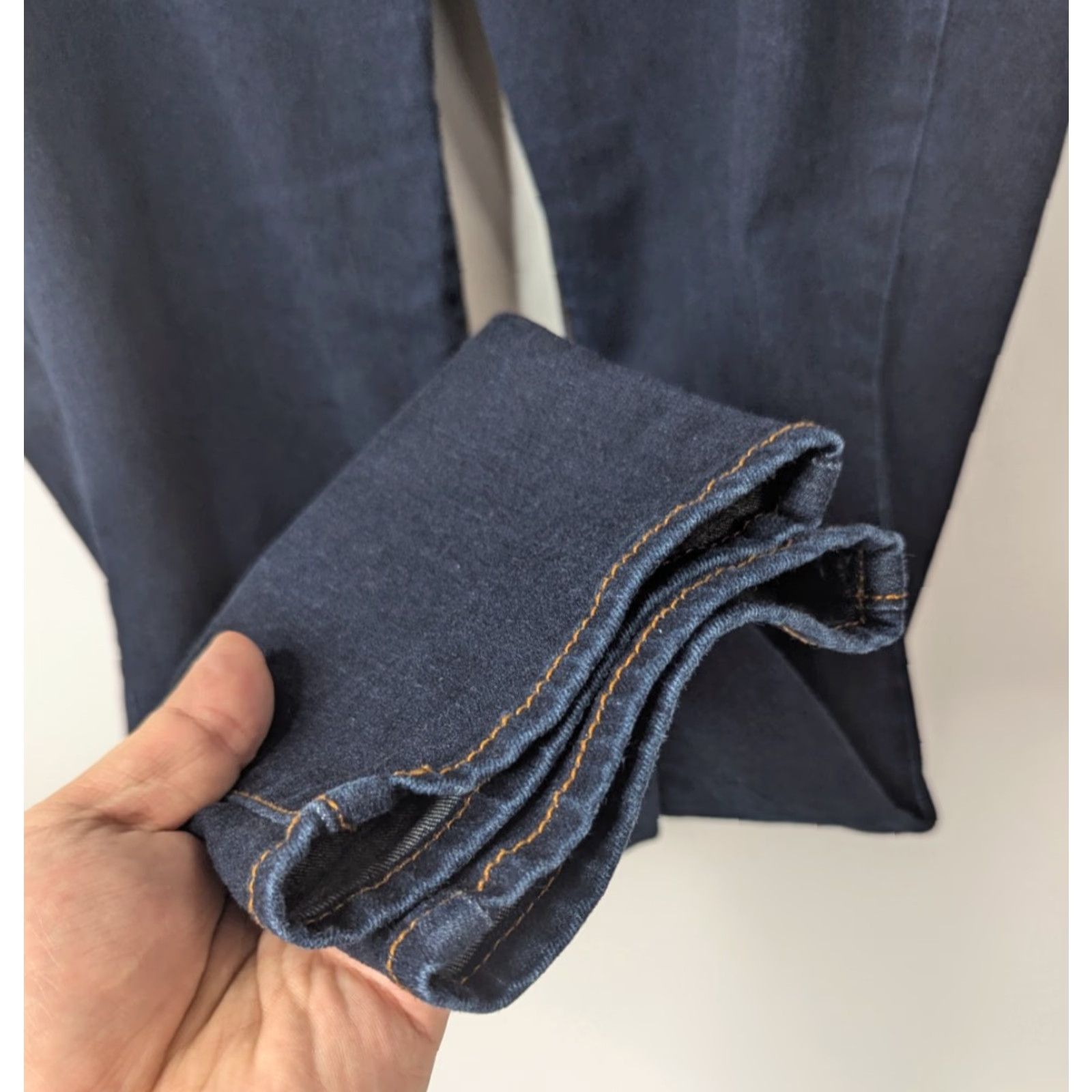 Old Navy Old Navy Jeans 18 Dark Wash Mid Rise Skinny Denim Stretch Denim 5-Pocket Womens Plus Blue Regular Size 40" / US 18 - 3 Thumbnail