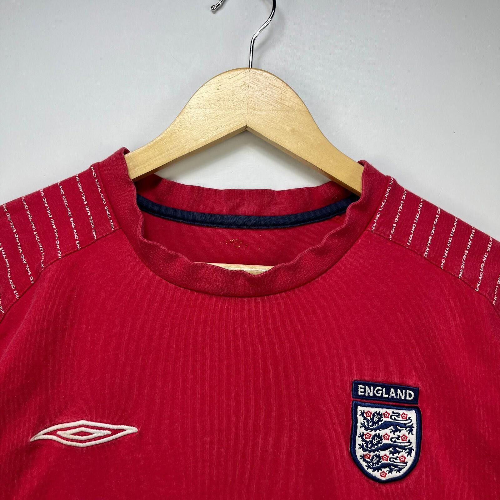 Umbro Vintage Umbro England Soccer Football Y2K T-Shirt XL Size US XL / EU 56 / 4 - 3 Thumbnail
