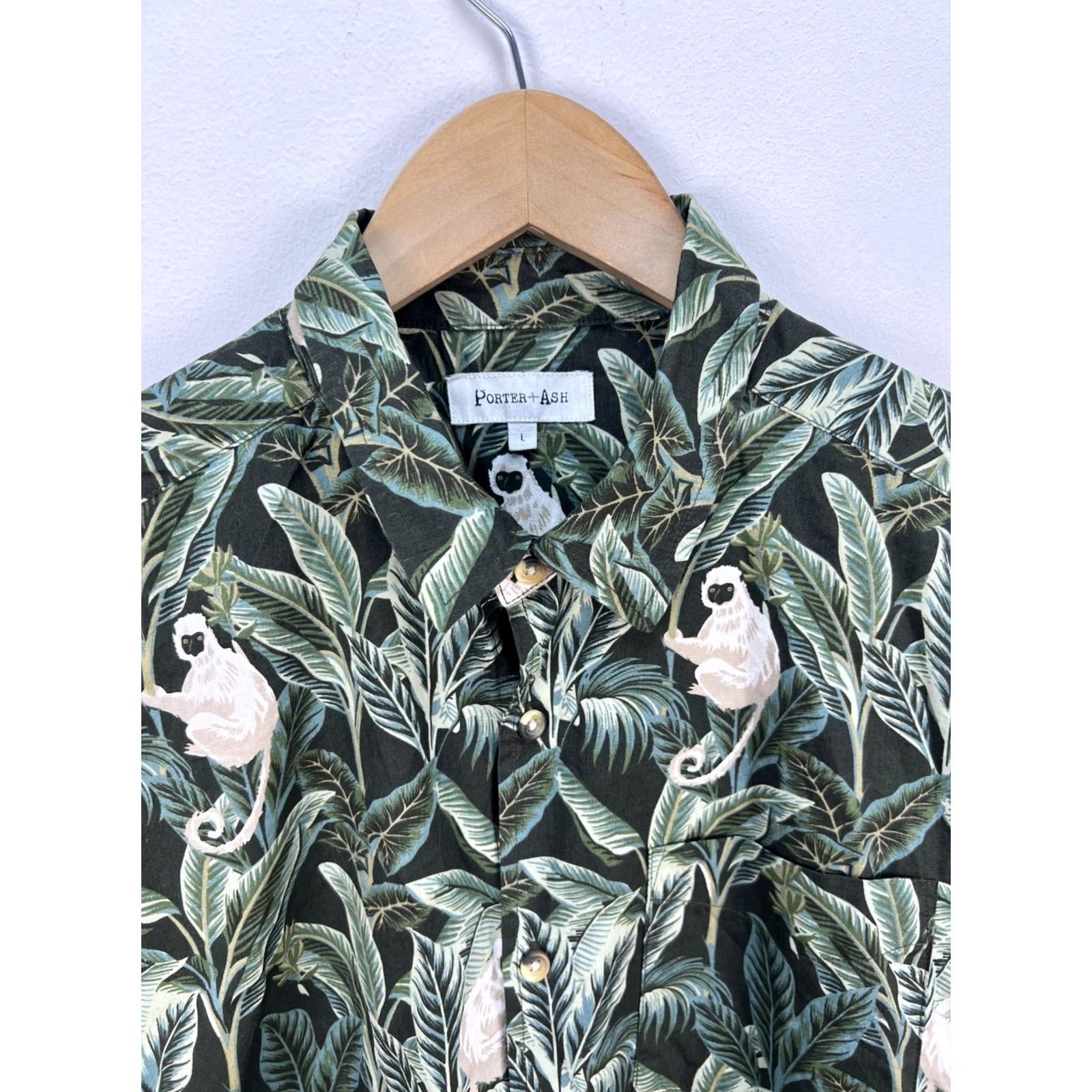 ASH Porter + Ash Men’s Short Sleeve Button-Up Shirt Tropical Monkey Print Size L Size US L / EU 52-54 / 3 - 2 Thumbnail
