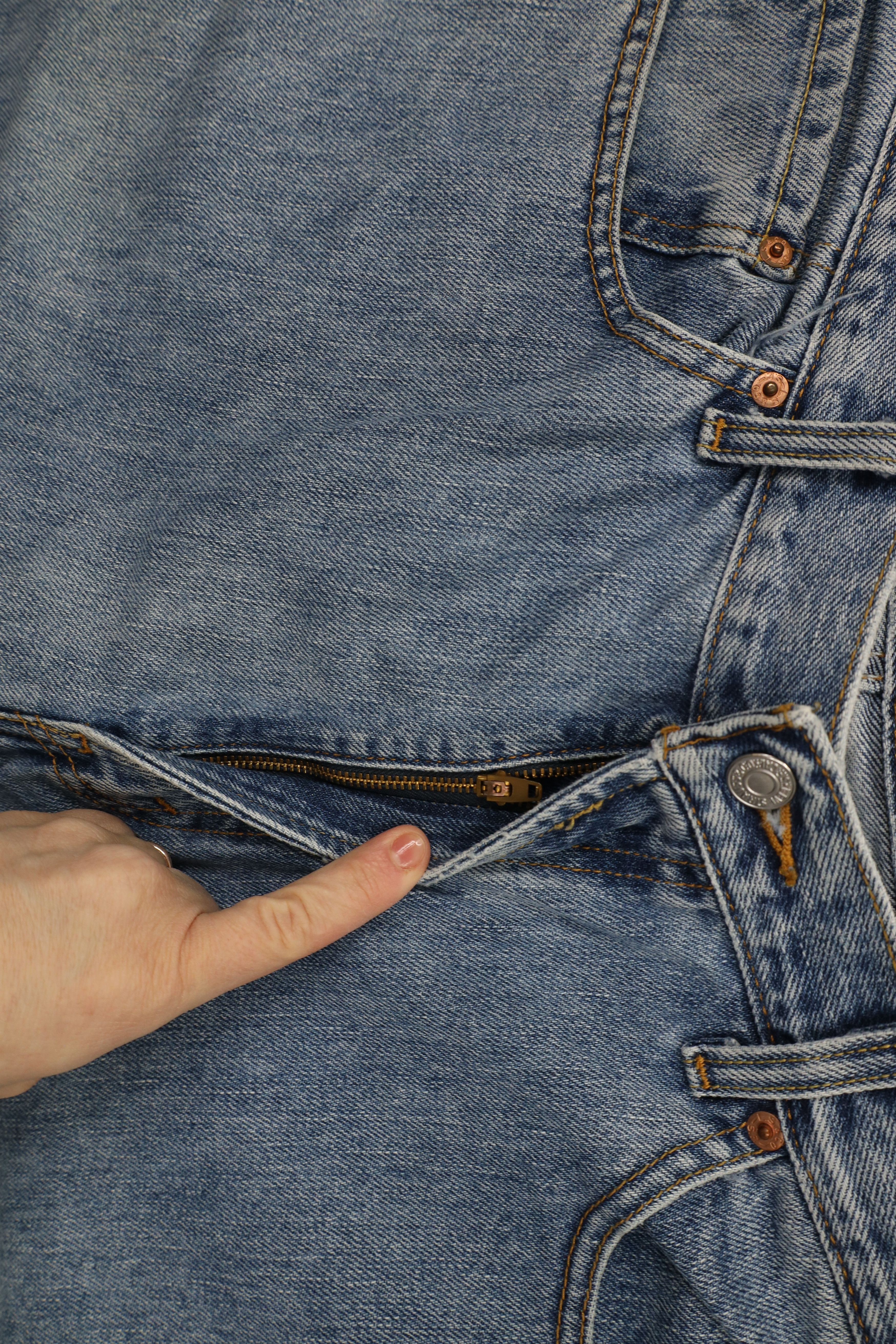 Levi's × Vintage Vintage Y2K Levis 550 Baggy Fit Denim Jeans Blue Cotton Size US 38 / EU 54 - 8 Thumbnail