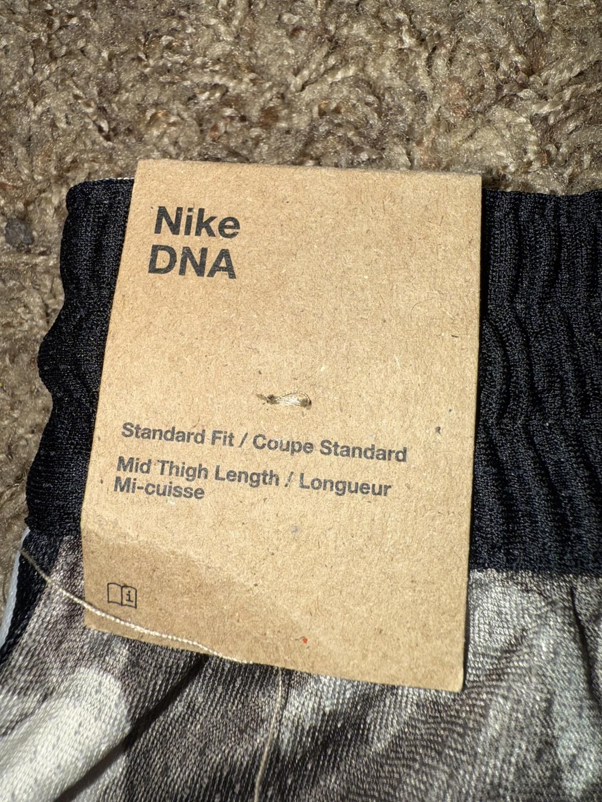 Nike Nike Men’s DNA Dri-FIT 6" Woven Basketball Shorts Sample Size US 34 / EU 50 - 9 Thumbnail