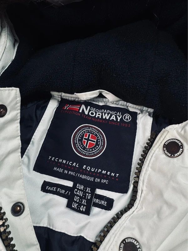 Other Geographical Norway XL winter anorak jacket white logo Size US XL / EU 56 / 4 - 5 Thumbnail