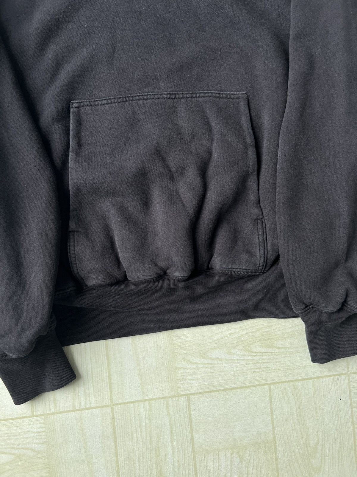 Balenciaga × Gap × Yeezy Iconic Kanye West YZY Gap Oversized Boxy Hoodie Sweater Size US M / EU 48-50 / 2 - 5 Thumbnail