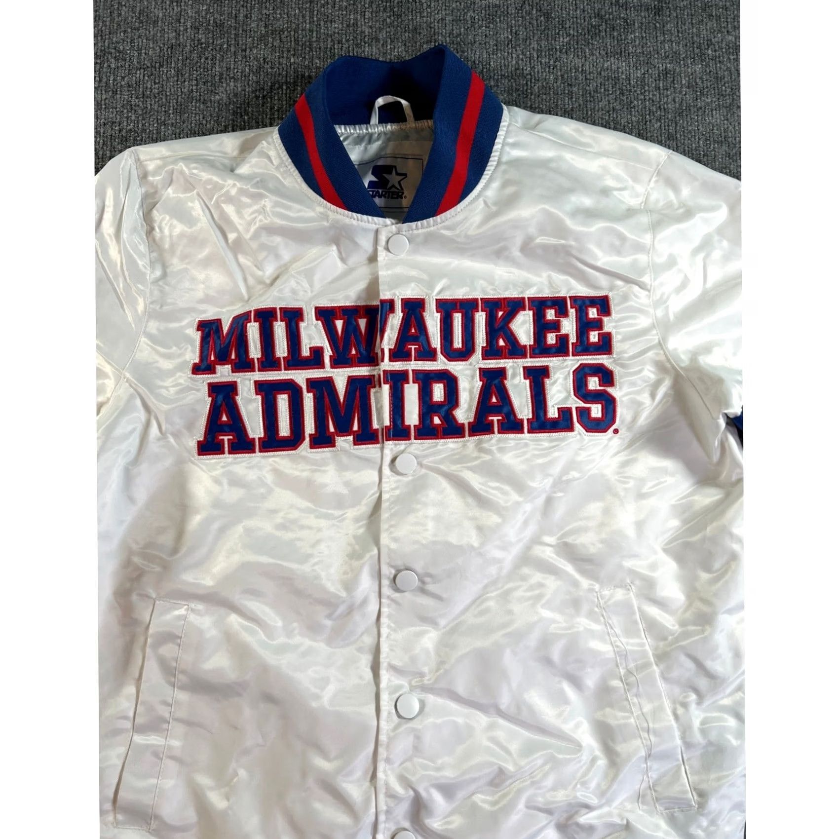 Starter VINTAGE Starter Milwaukee Admirals Jacket Mens M White Satin Bomber AHL Size US M / EU 48-50 / 2 - 4 Thumbnail